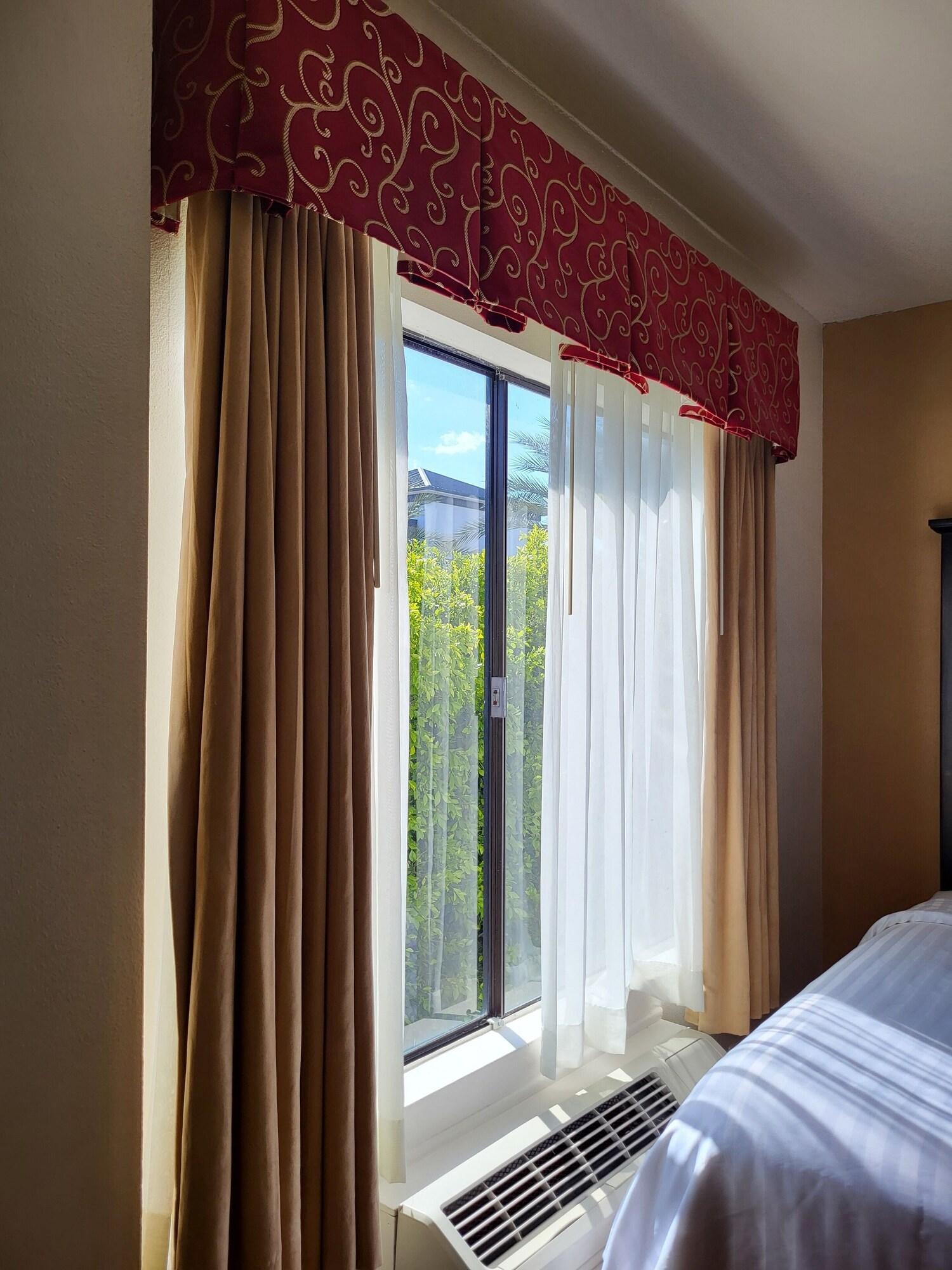 Suite King Bed One Bedroom 