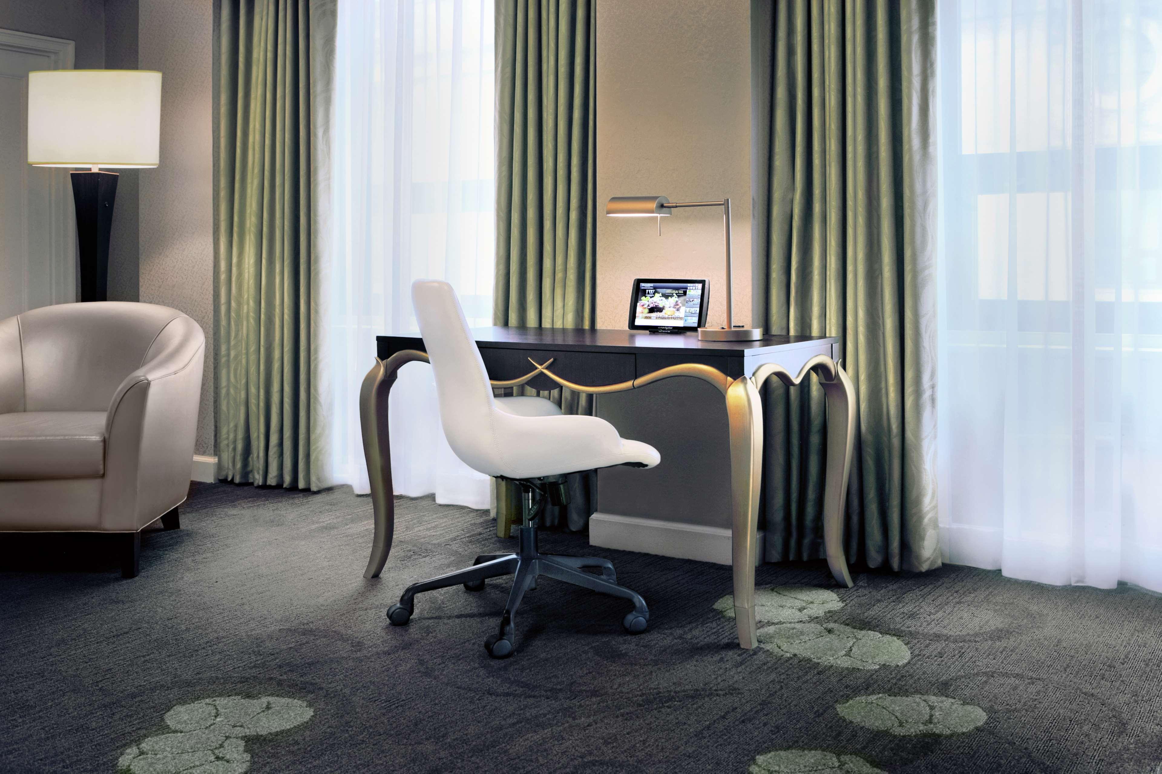 Double Executive 2 Double Beds