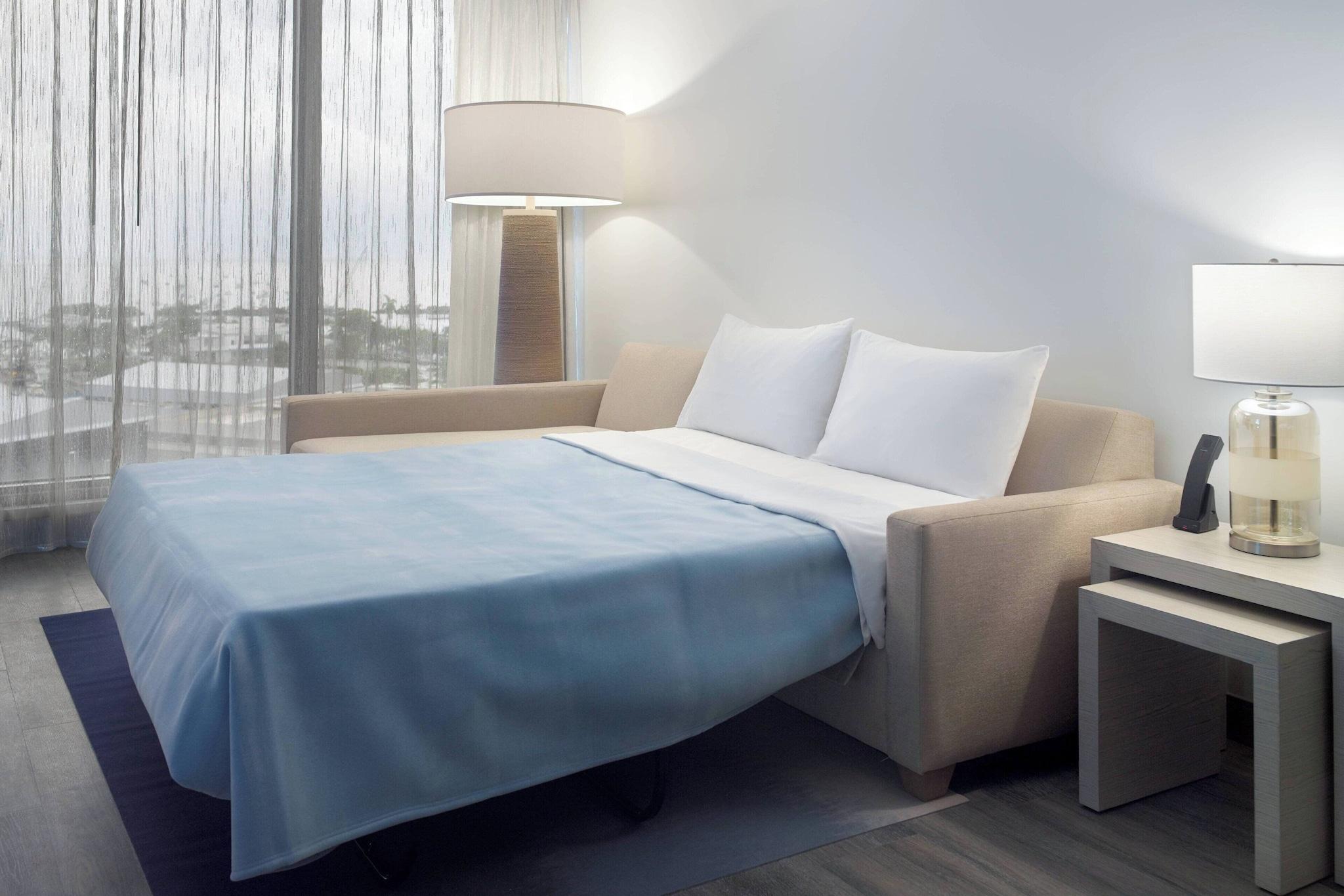 Suite Bay View King Bed