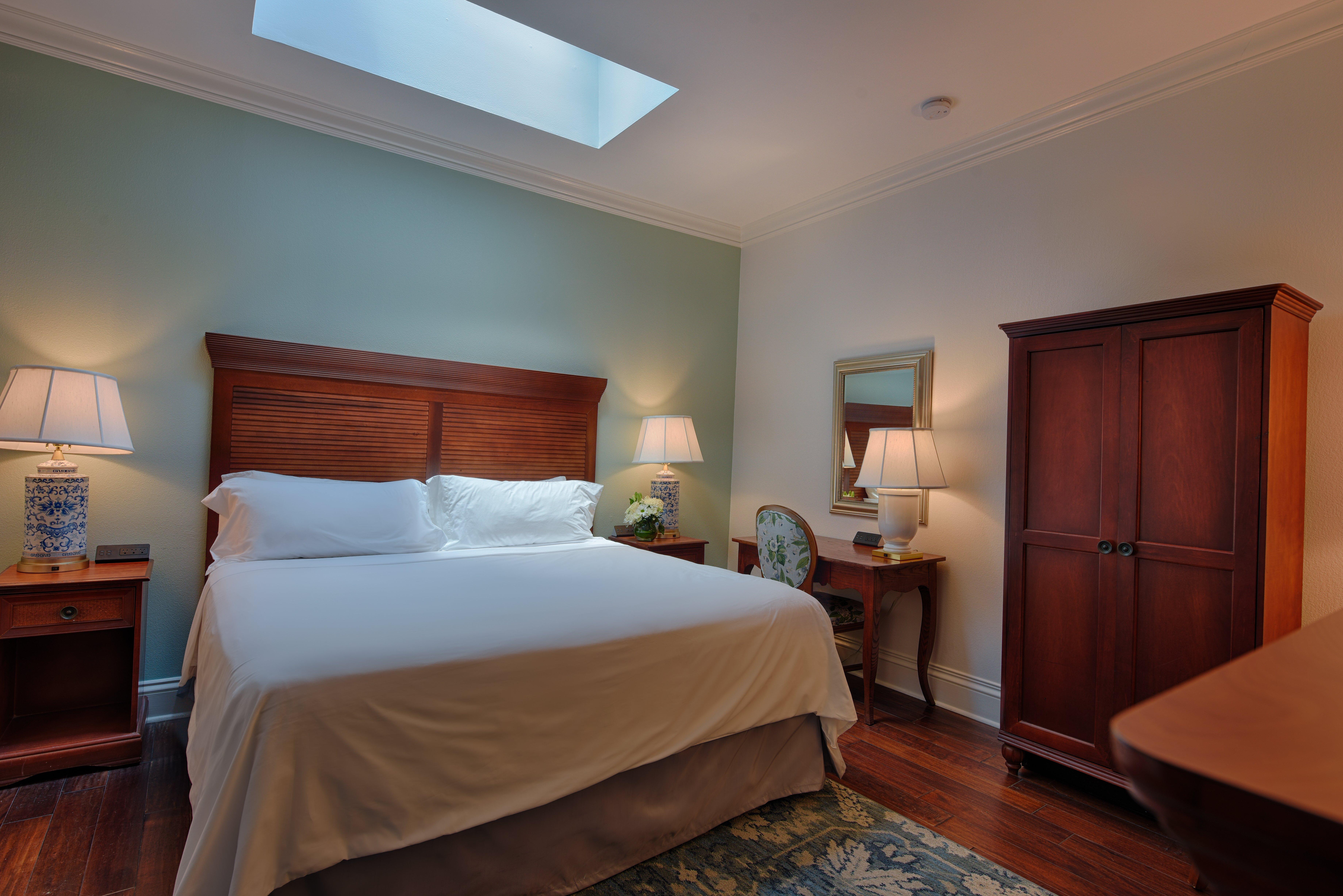 Double Inner-king Size Bed