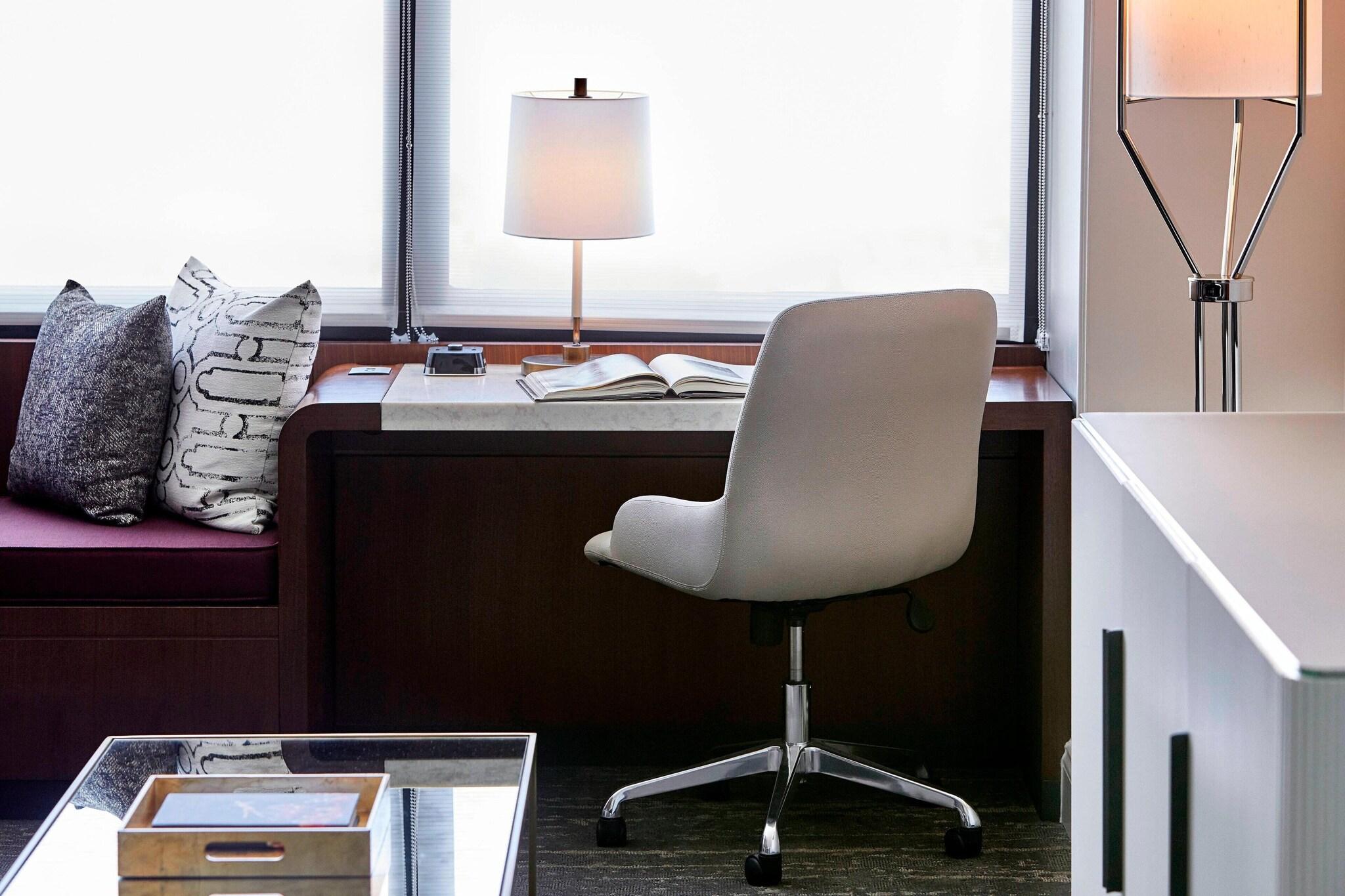 Double Deluxe Two Queen Beds