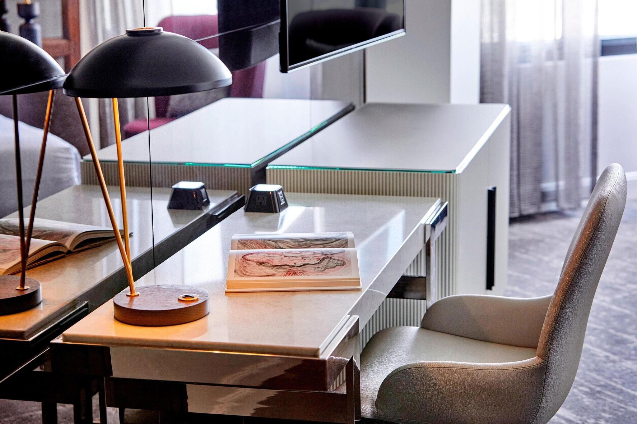 Double Premium with Views