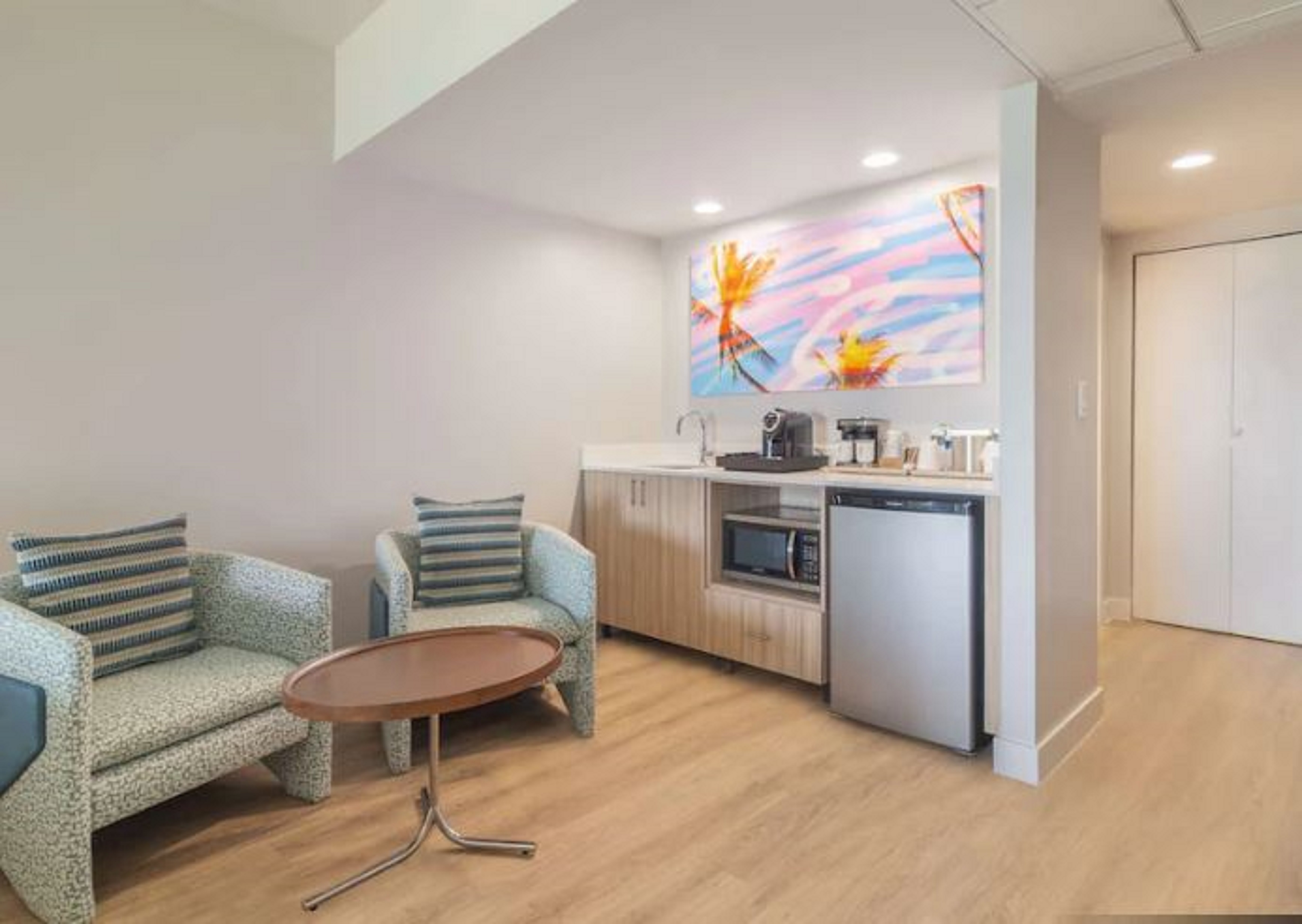 Studio Two Queen Beds