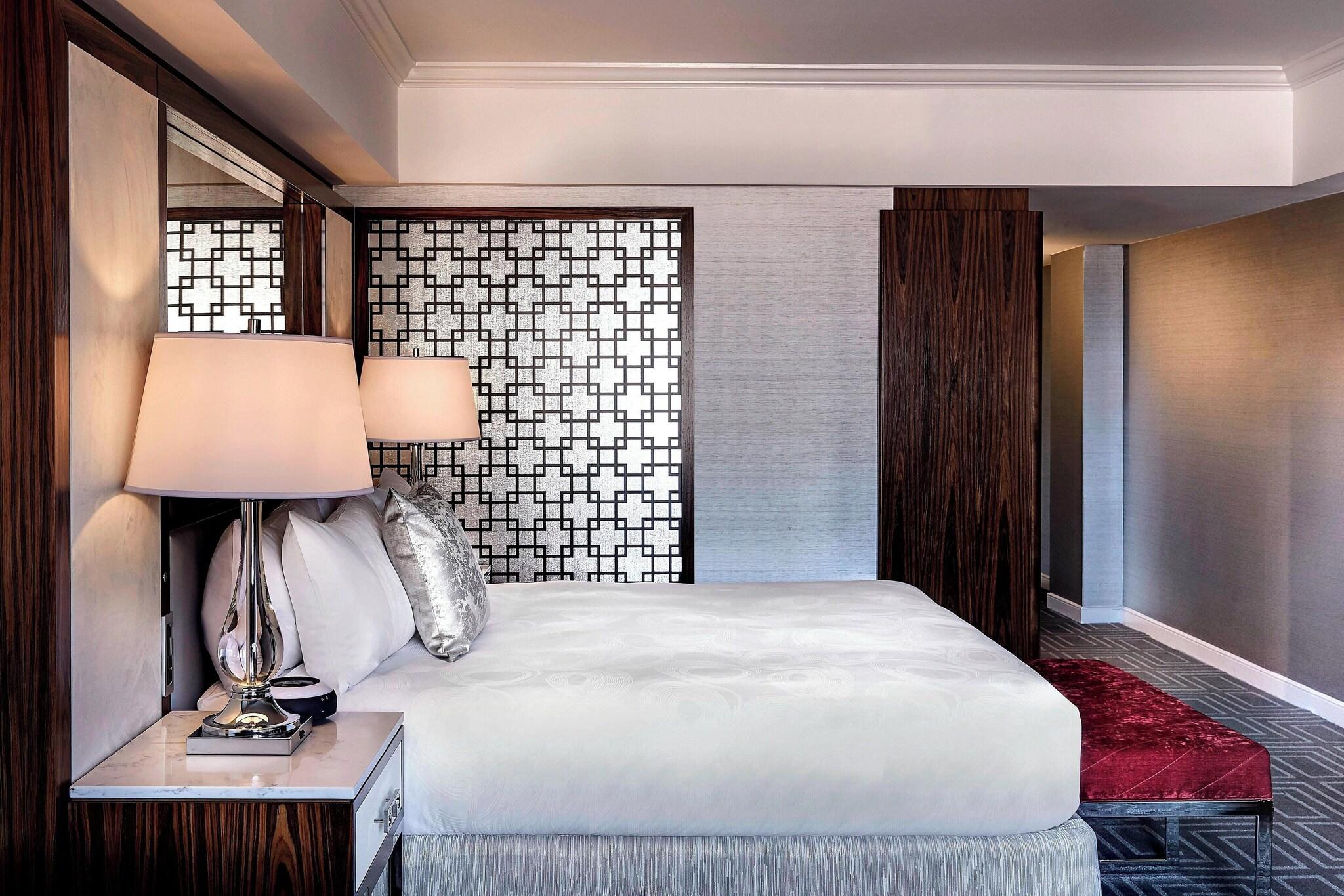 Double City View King Bed