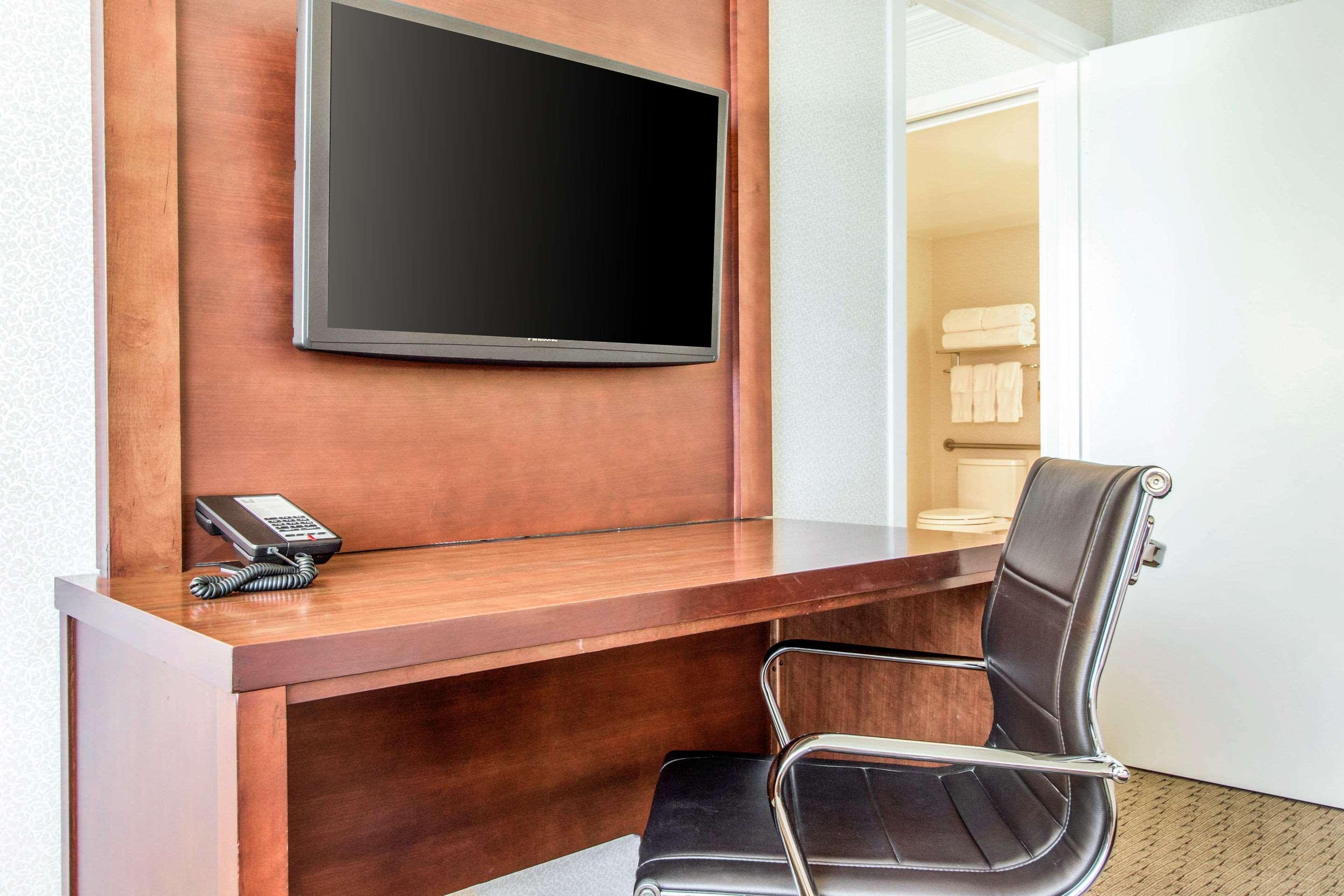 Suite King Bed Non Smoking