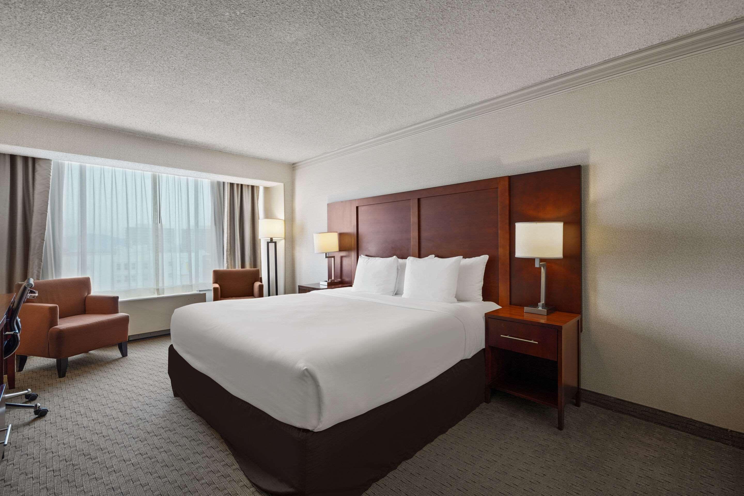 Double King Bed Non Smoking