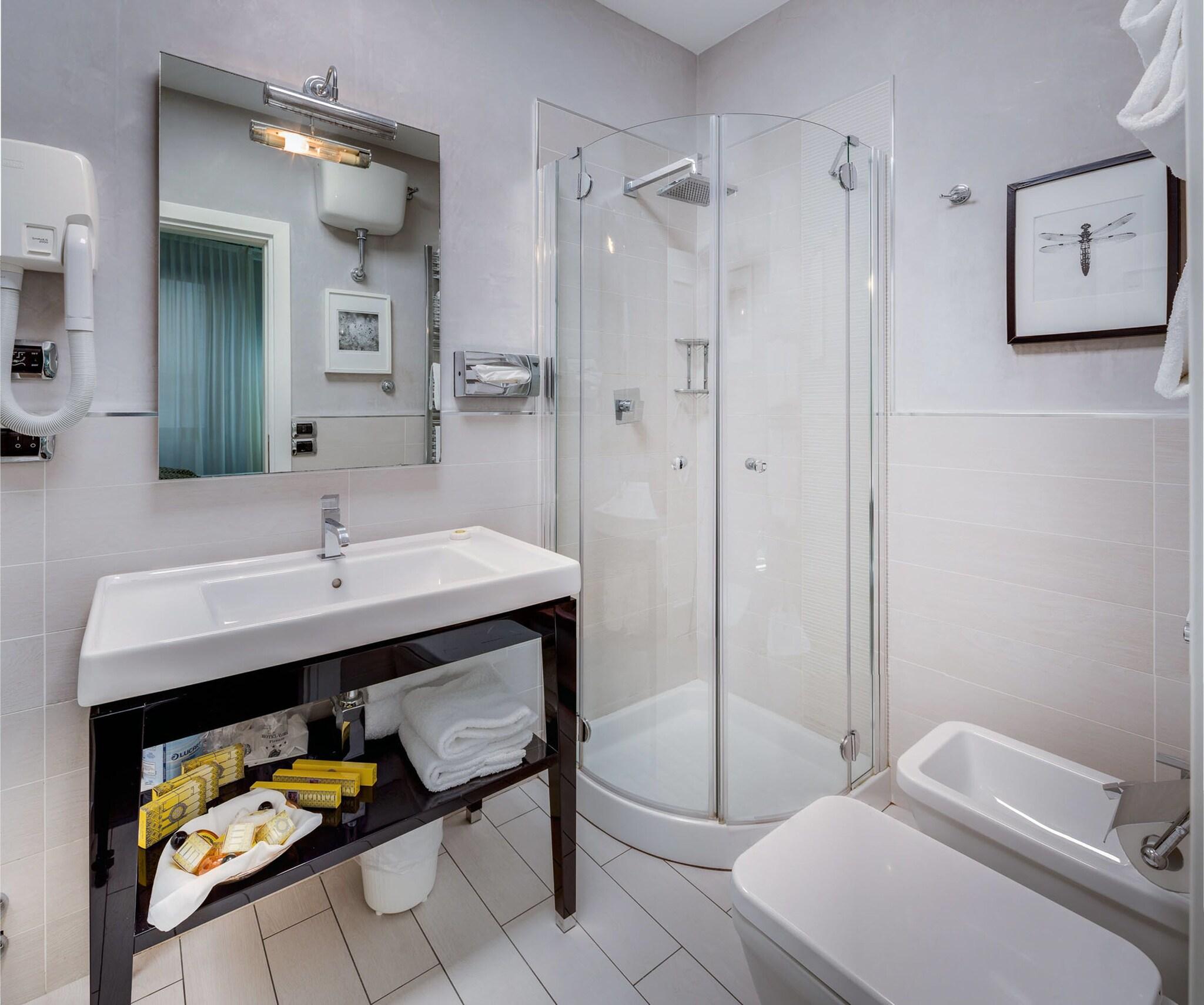 Double or Twin Connecting Room