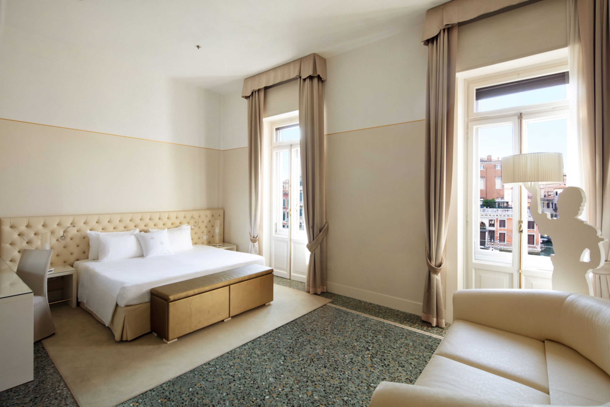 Junior Suite City View