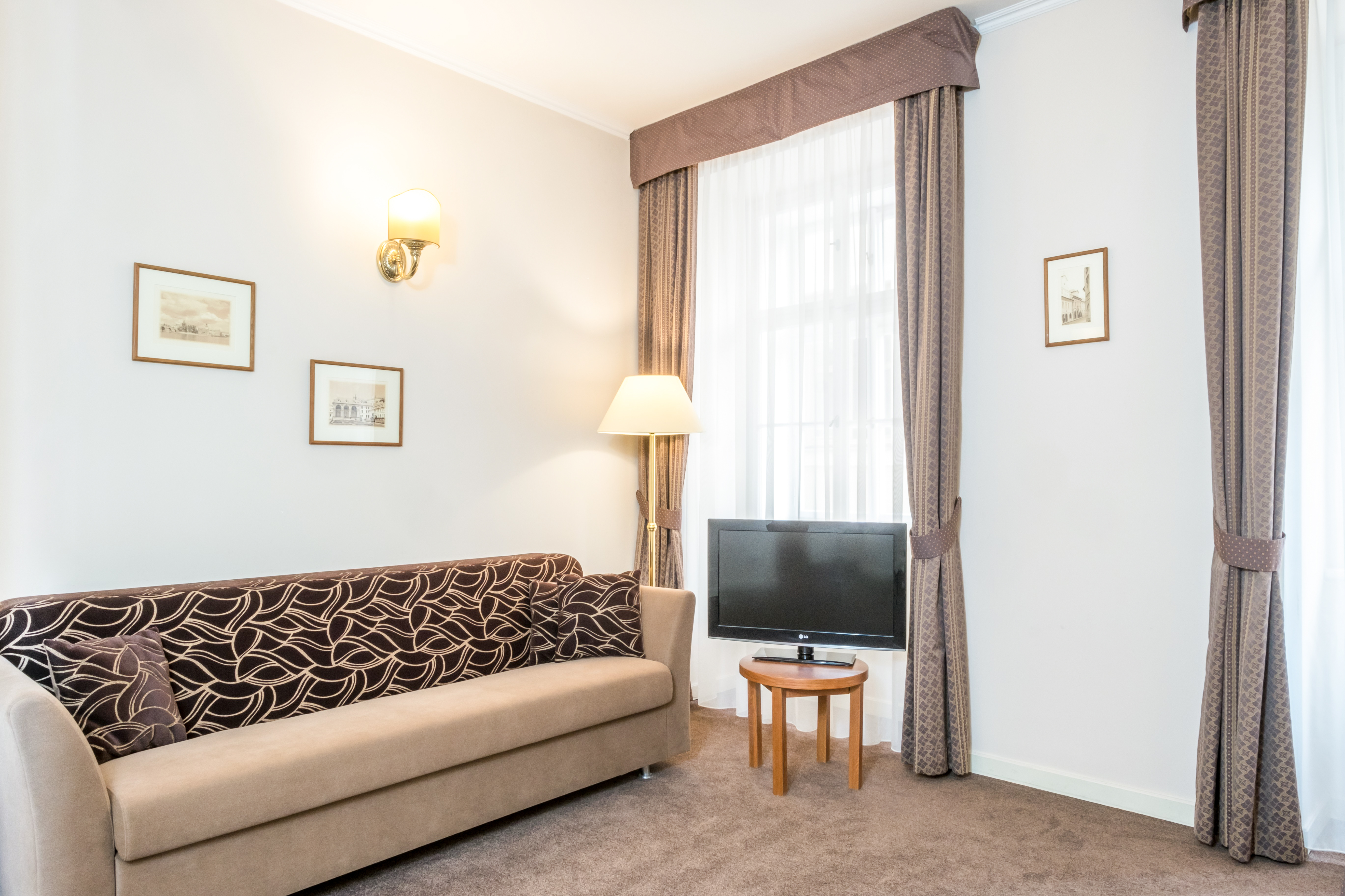Junior Suite Standard