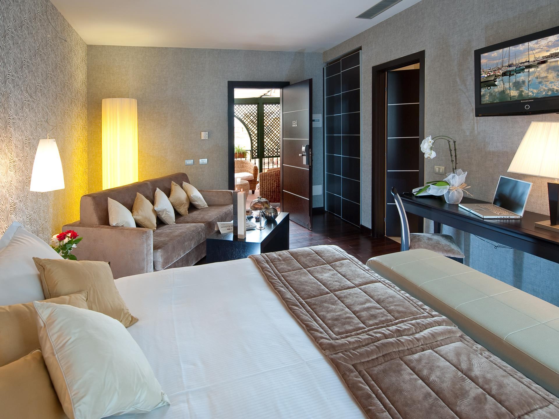 Junior Suite Standard