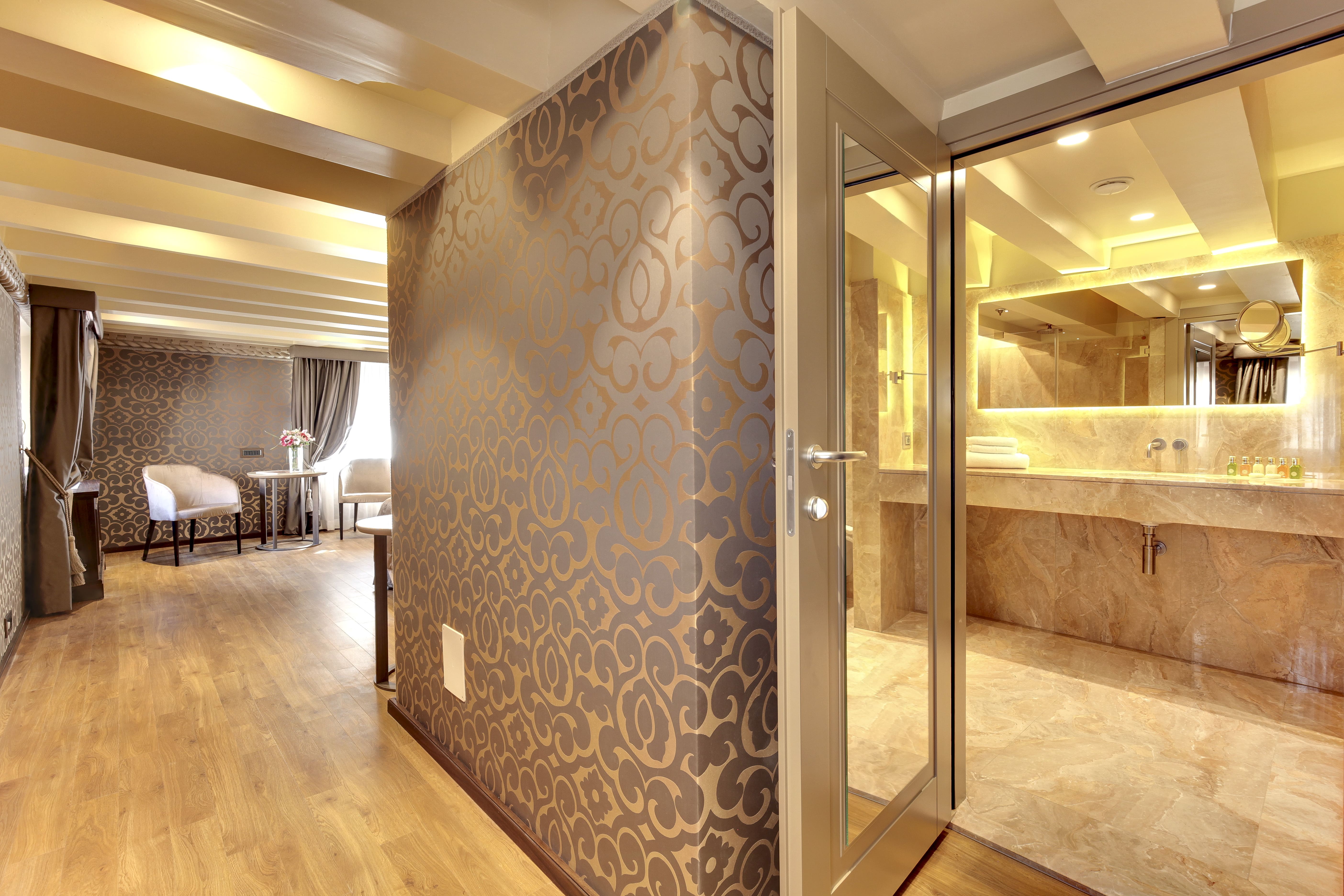 Junior Suite Standard