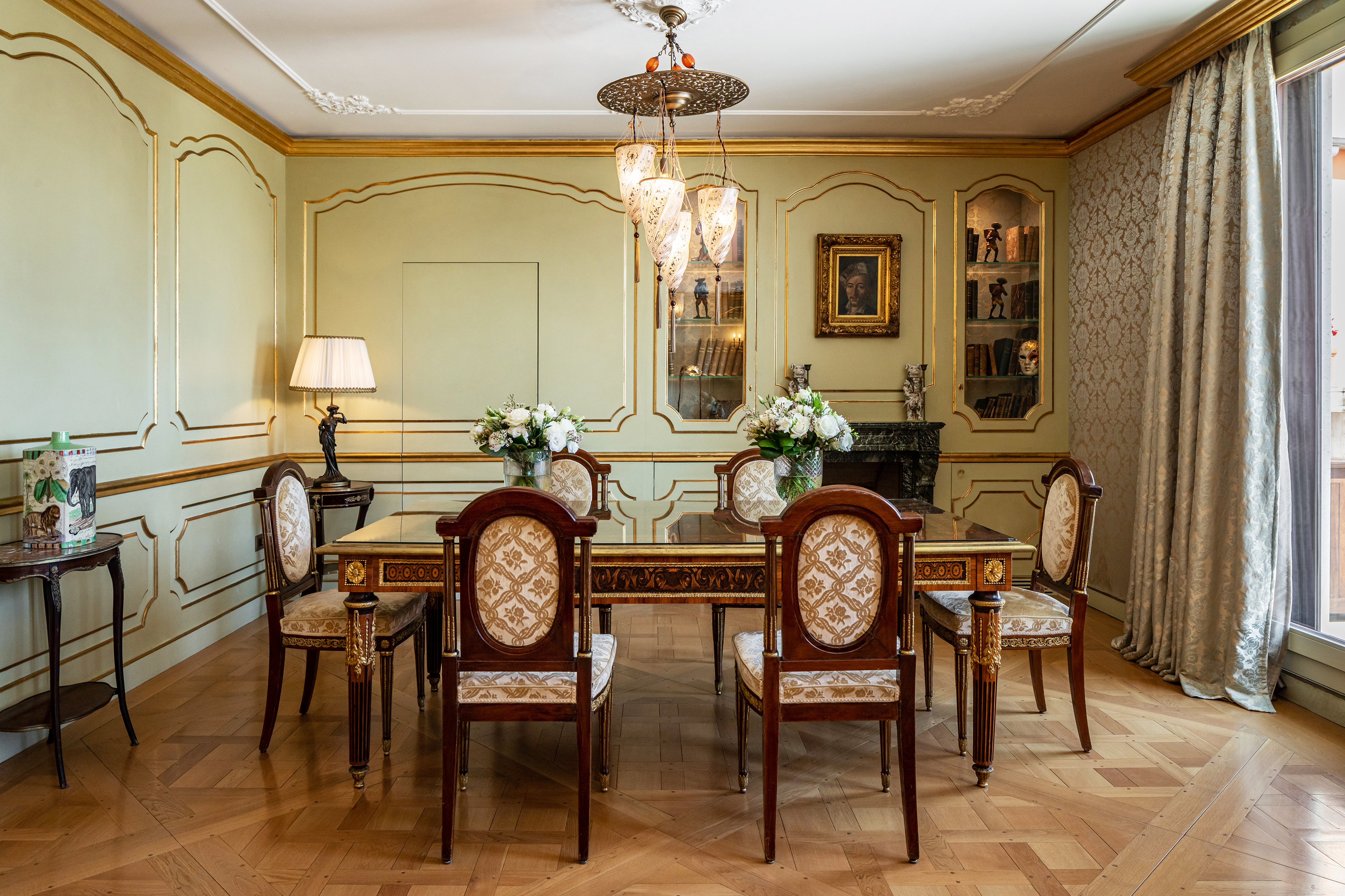 Suite Two Bedrooms with Terrace