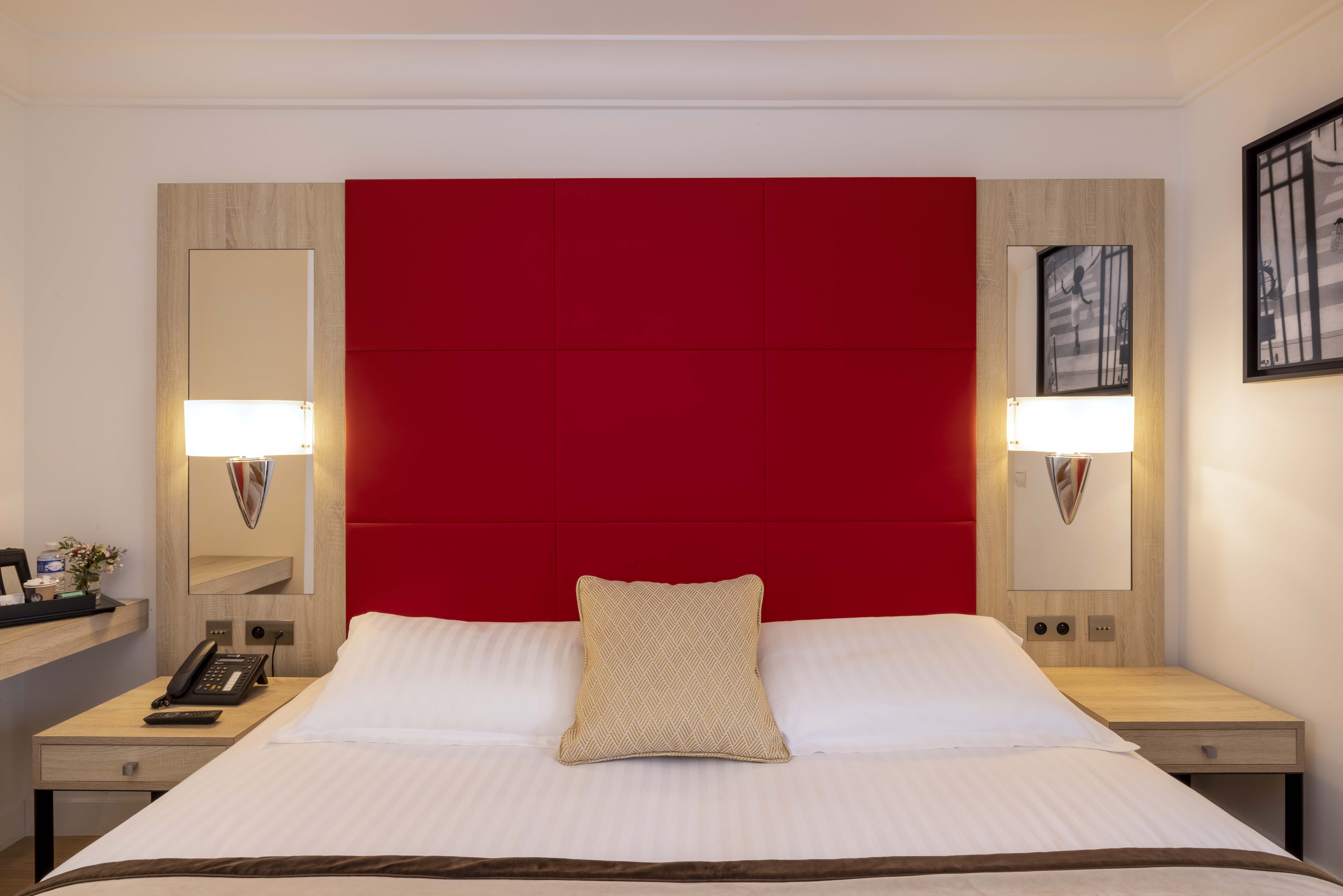 Triple Connecting Room