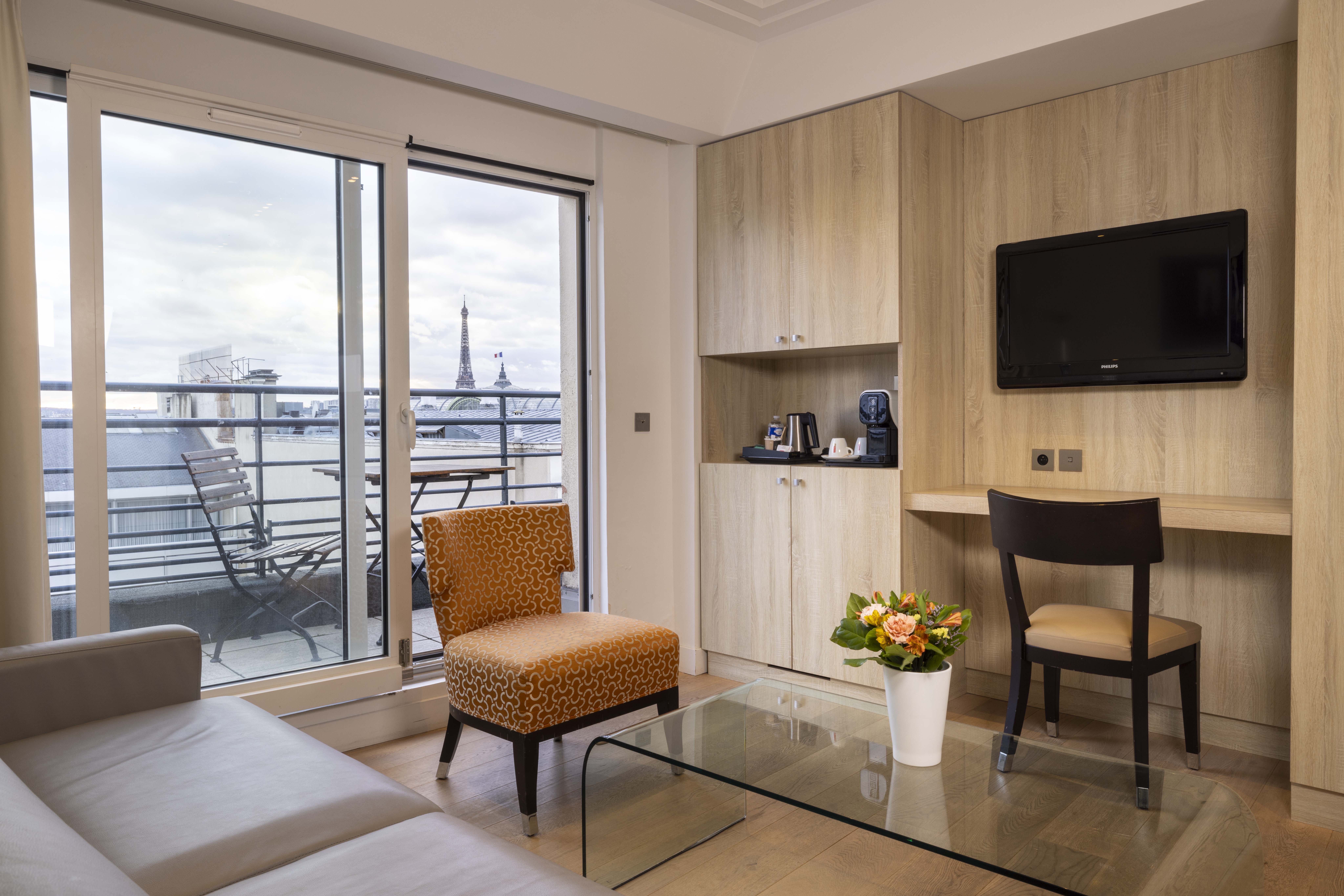 Junior Suite with Views