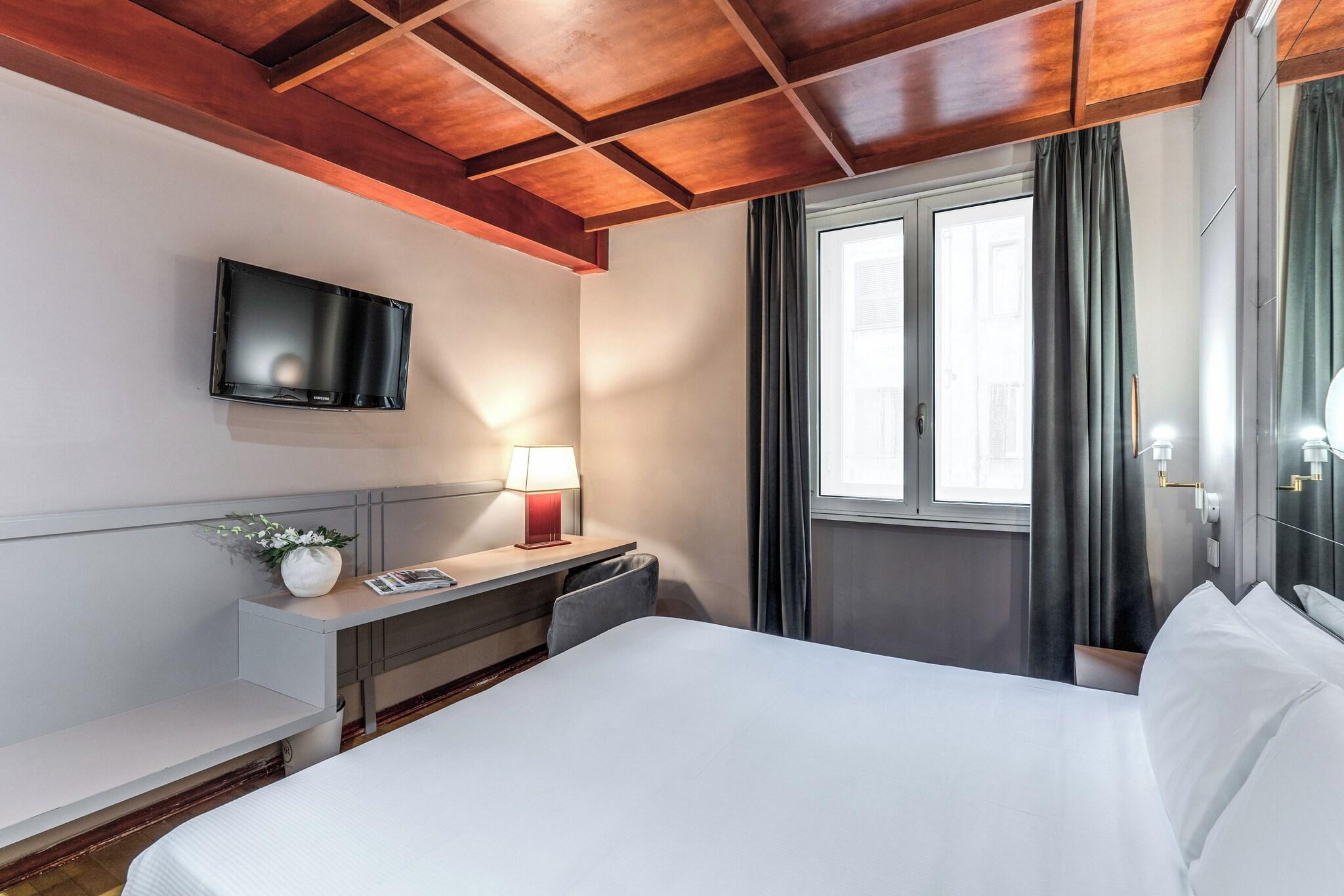 Double Superior Queen Bed