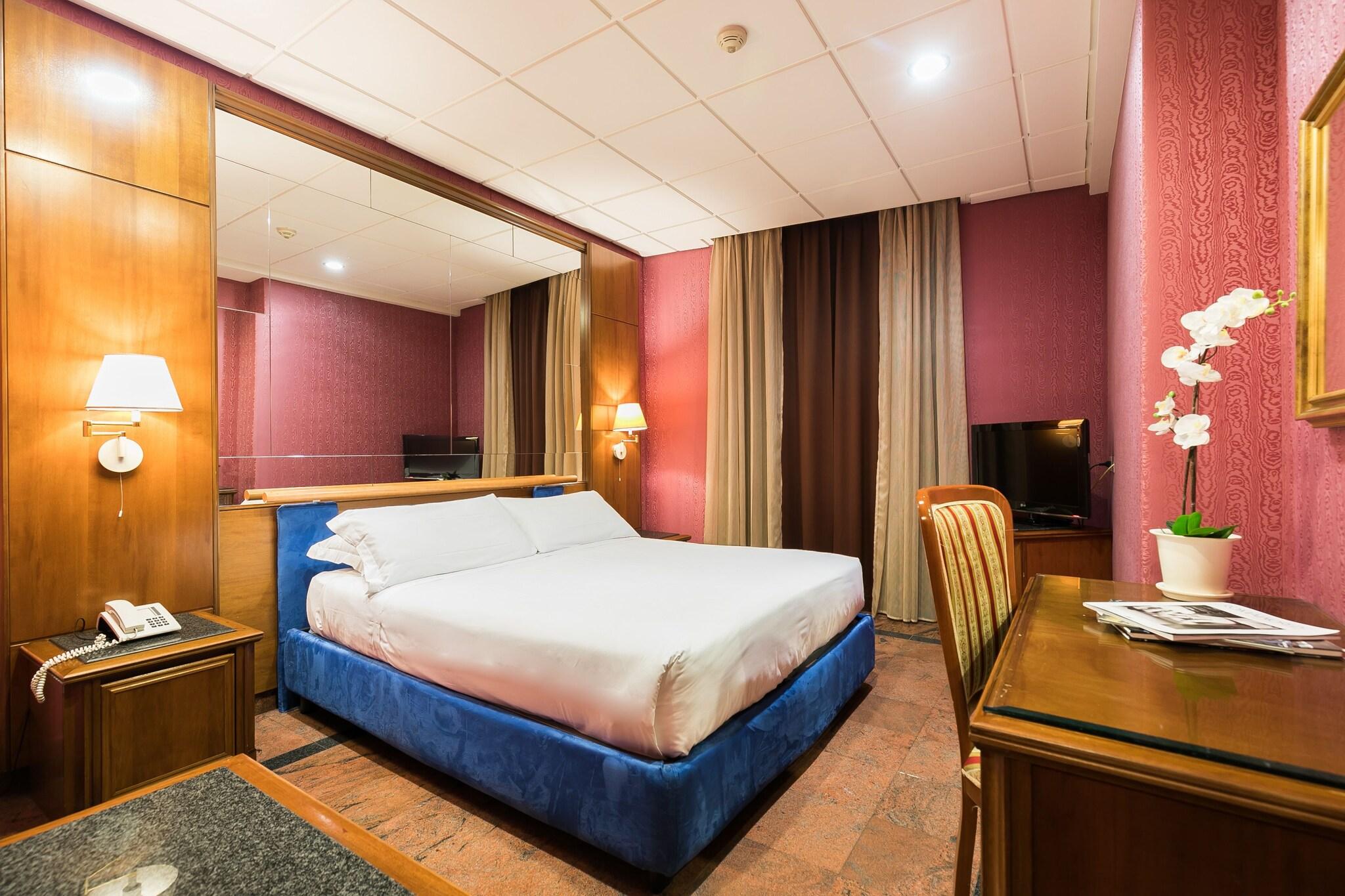 Double or Twin Queen Size Bed