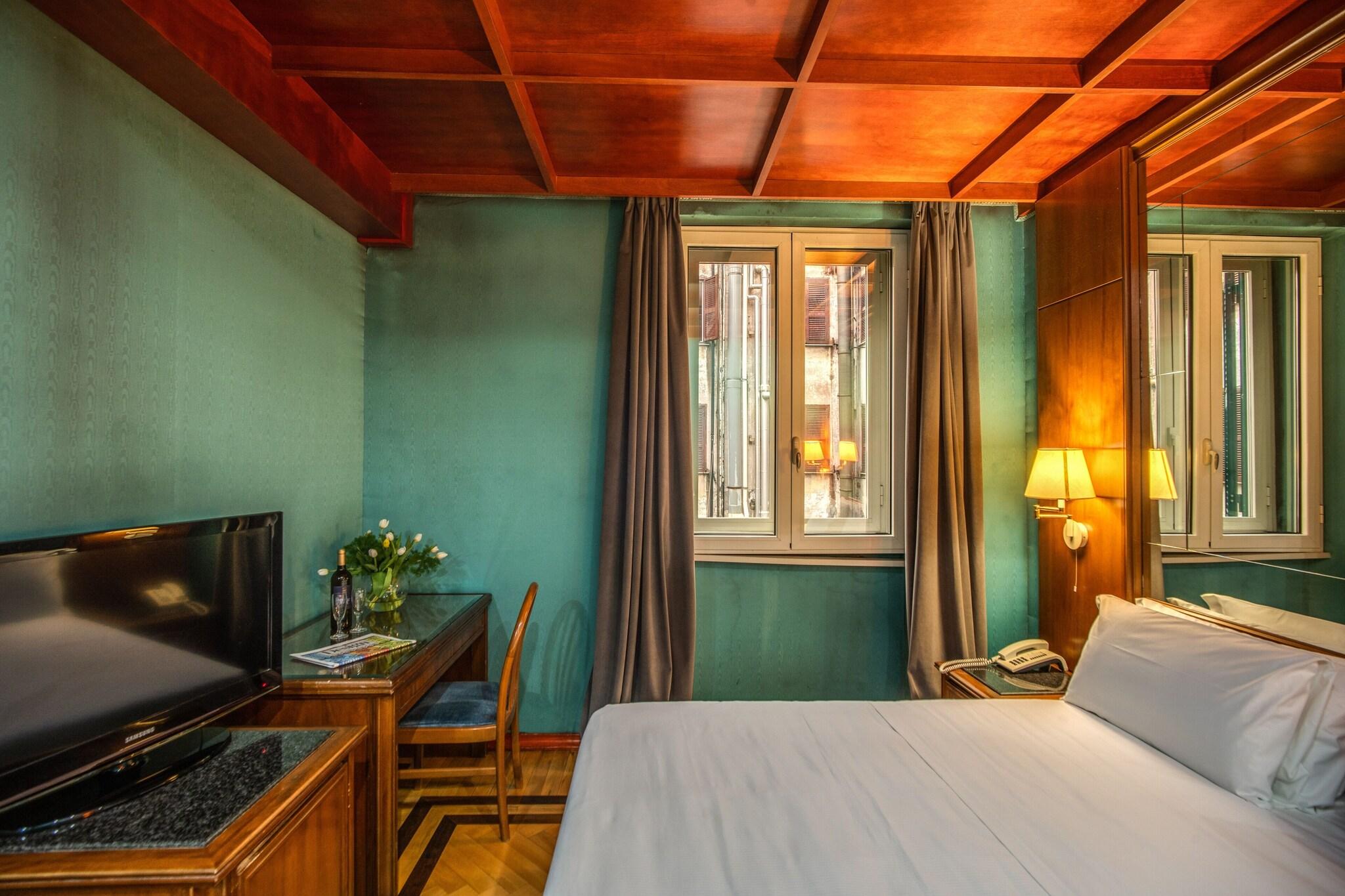 Double Superior Queen Bed