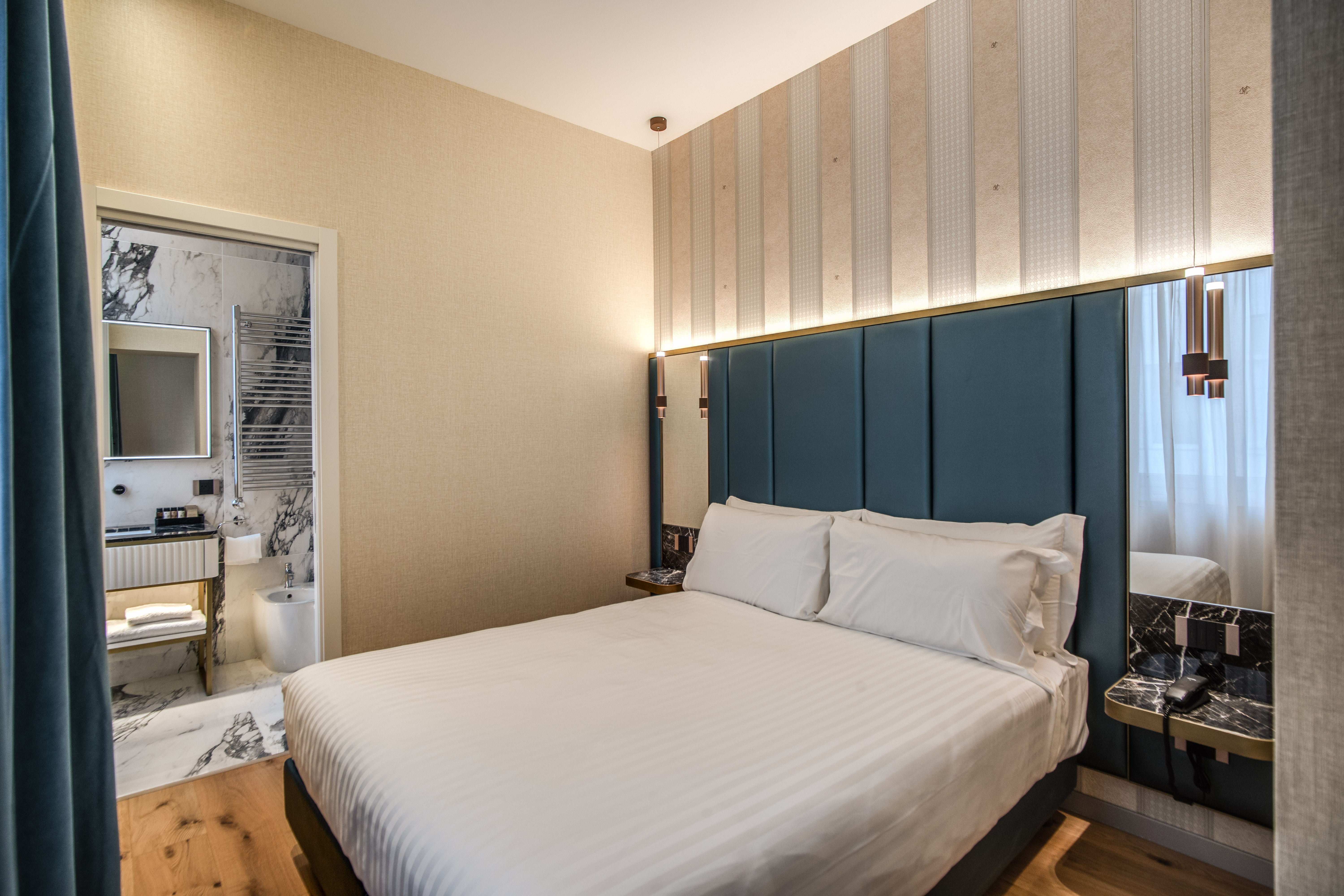 Double or Twin Standard