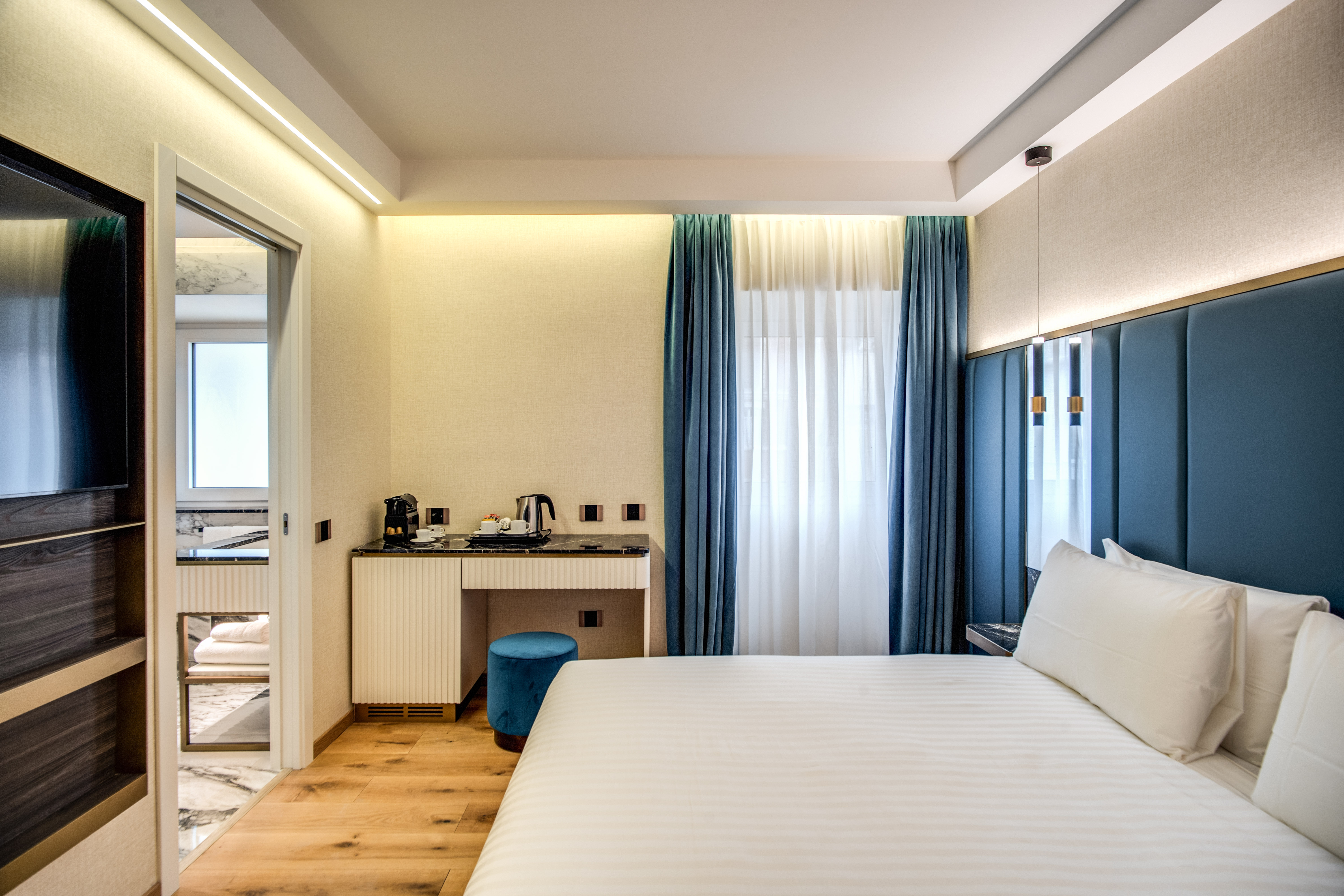 Double or Twin Deluxe