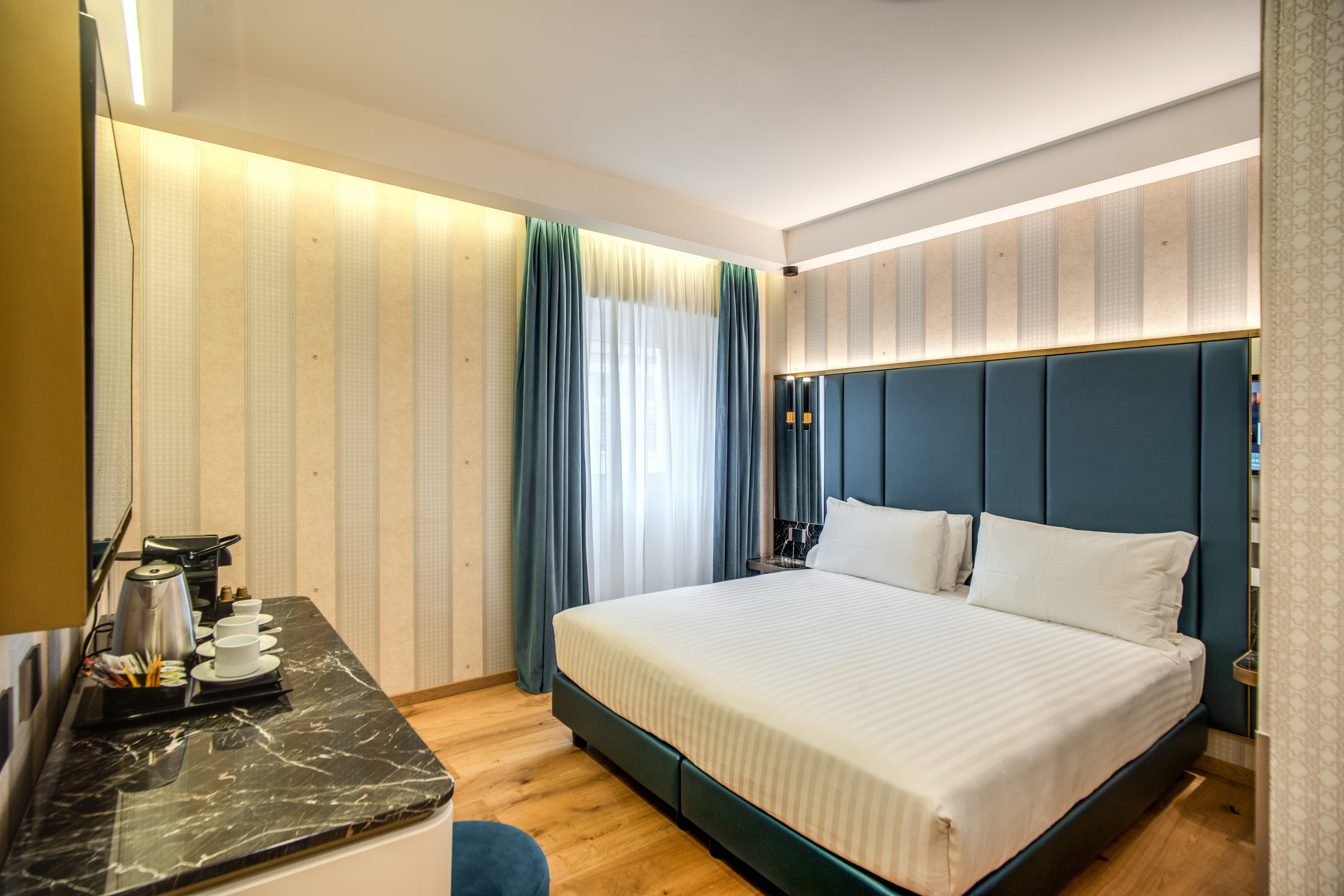 Double or Twin Deluxe