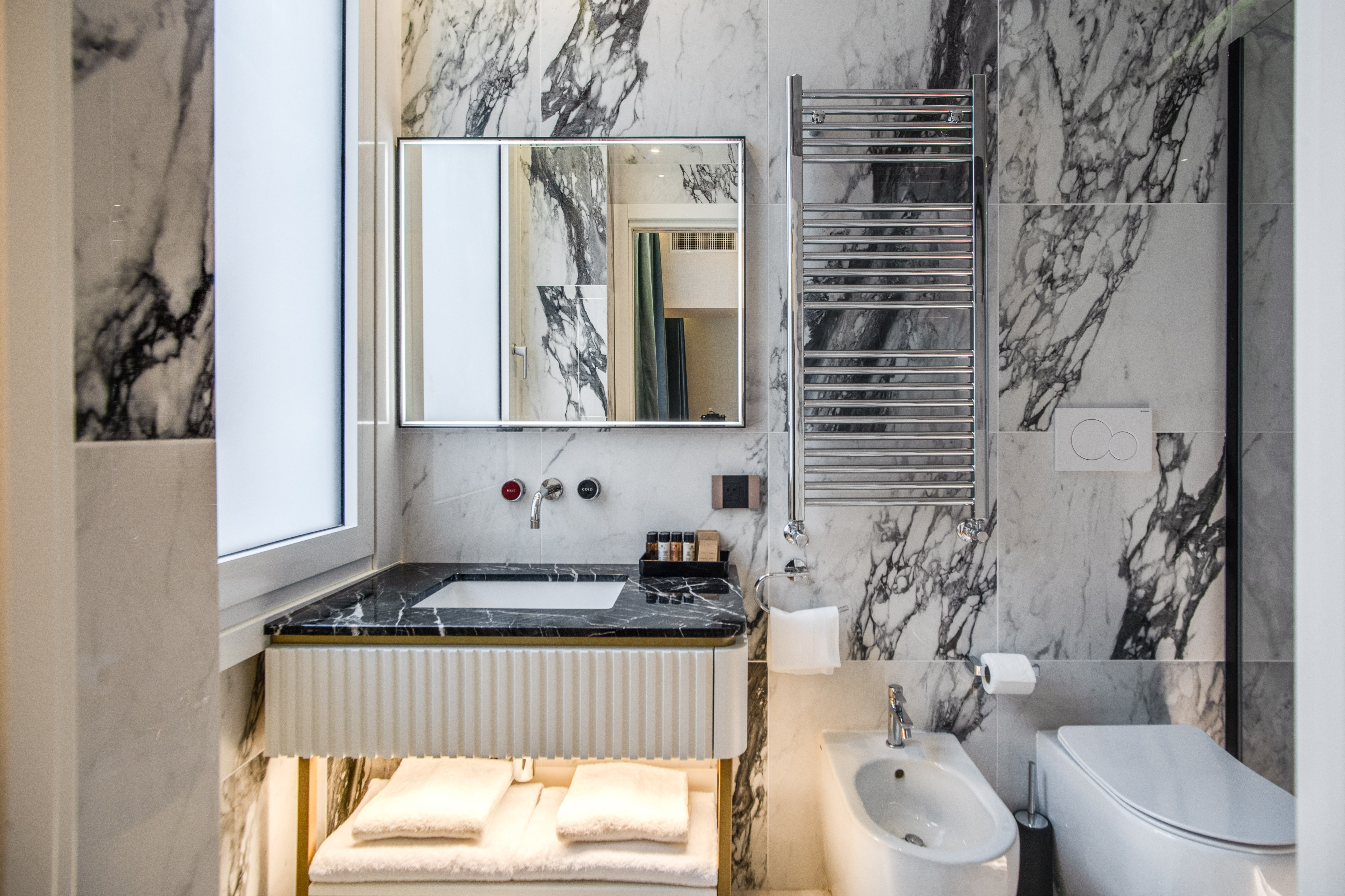 Double or Twin Standard