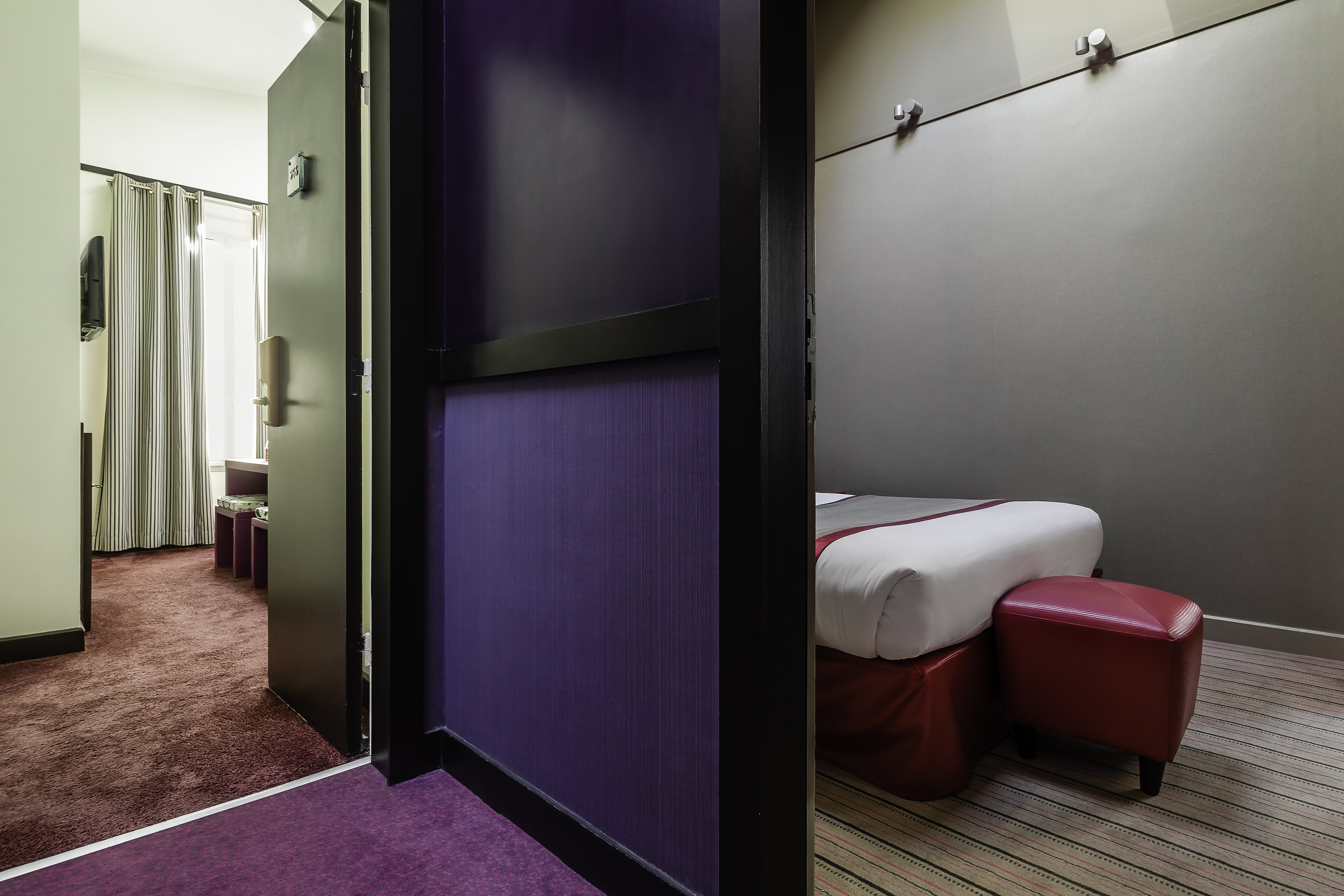 Family Room Connecting Room