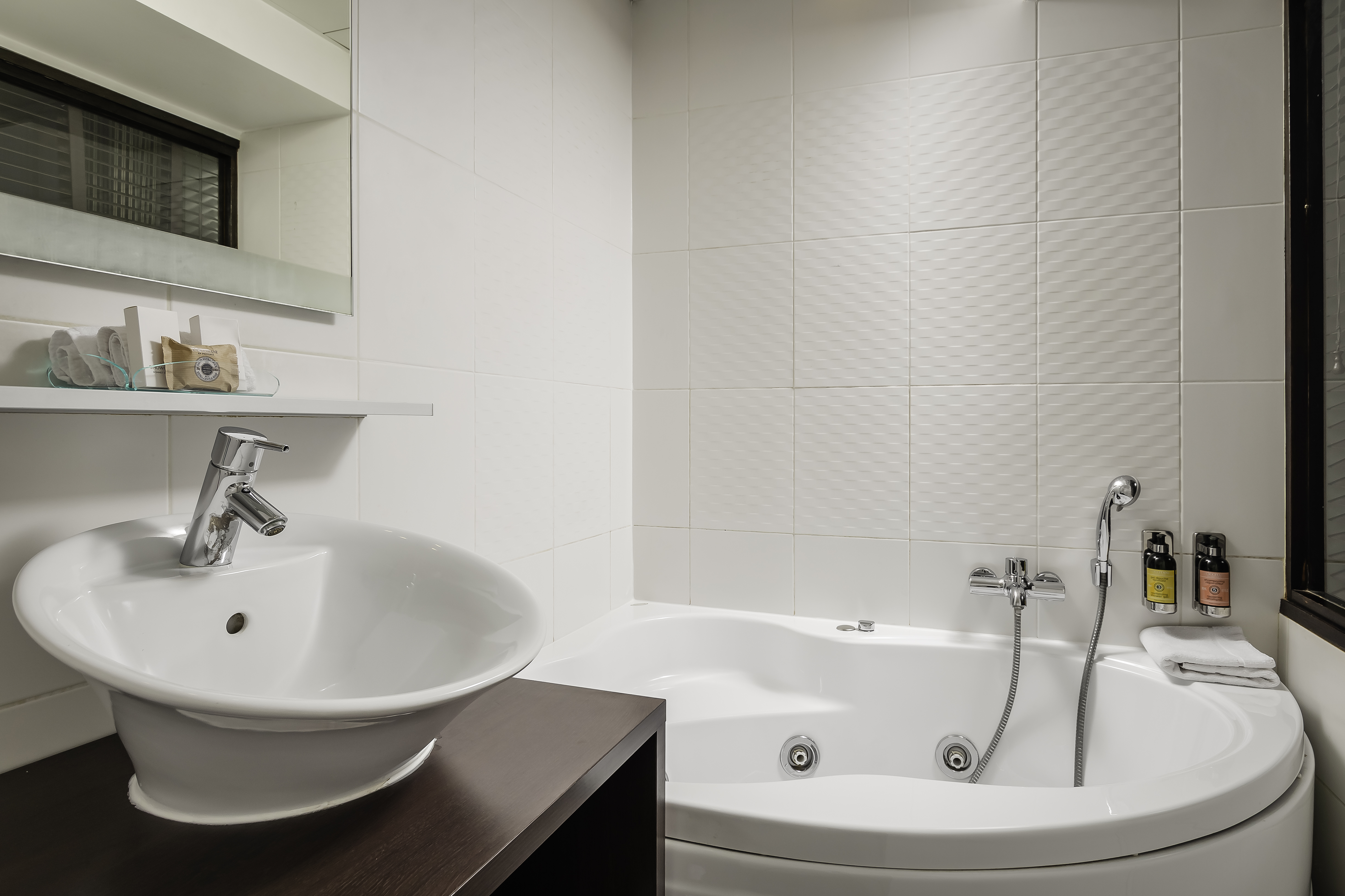 Family Room Connecting Room