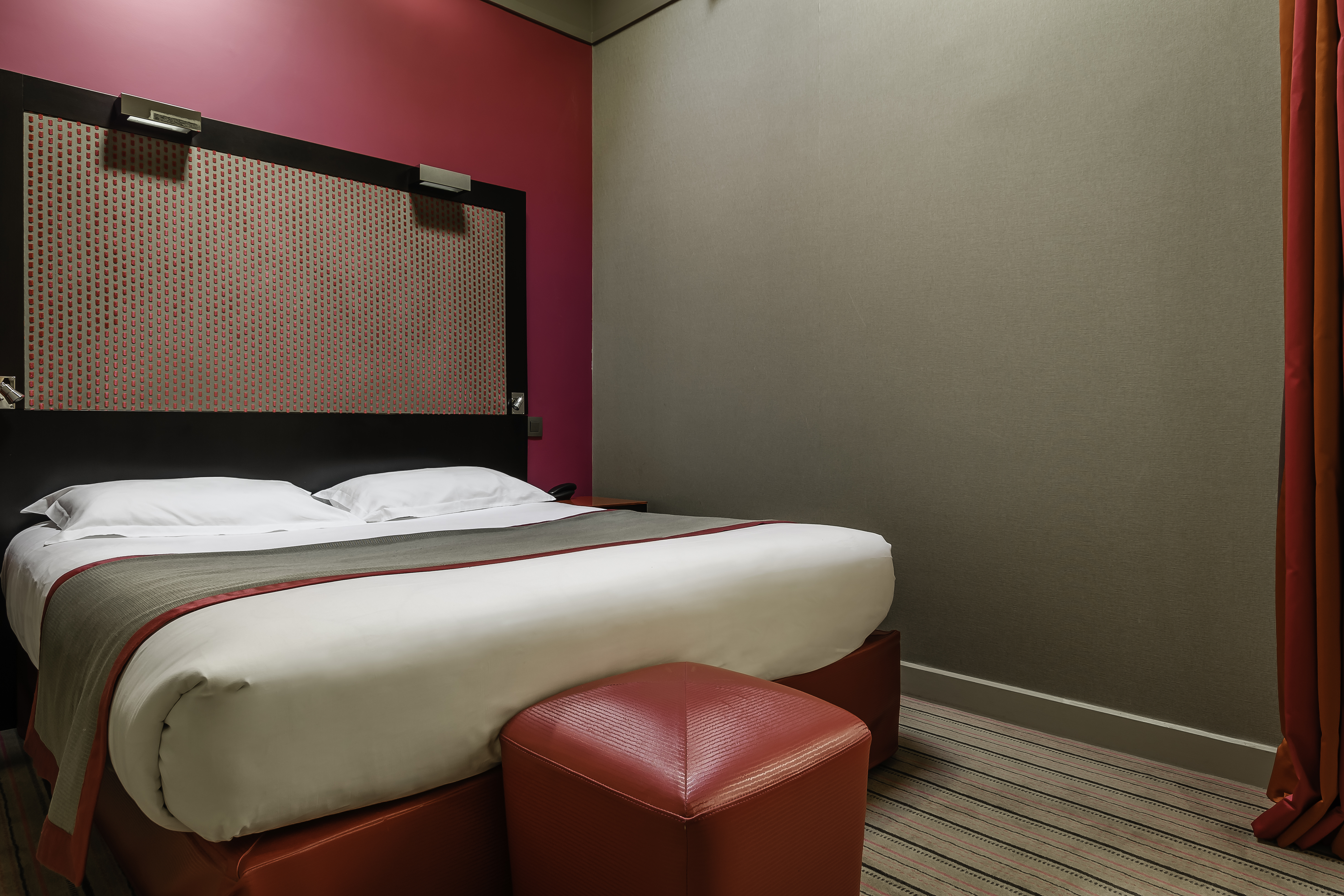 Family Room Connecting Room