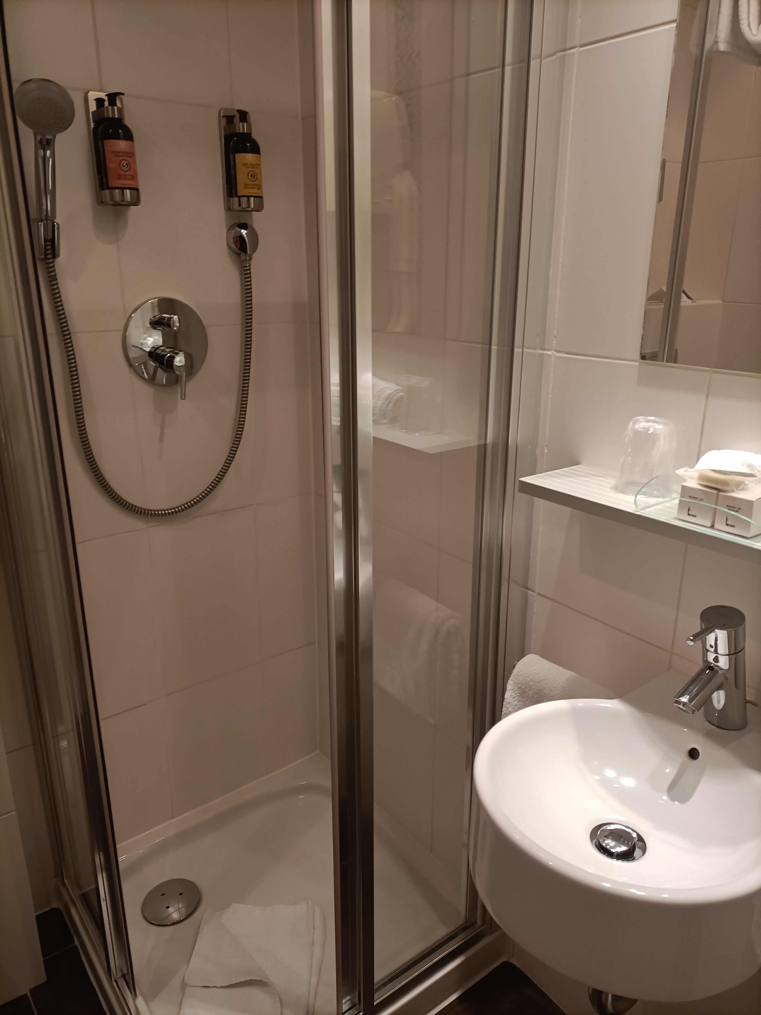 Family Room Connecting Room