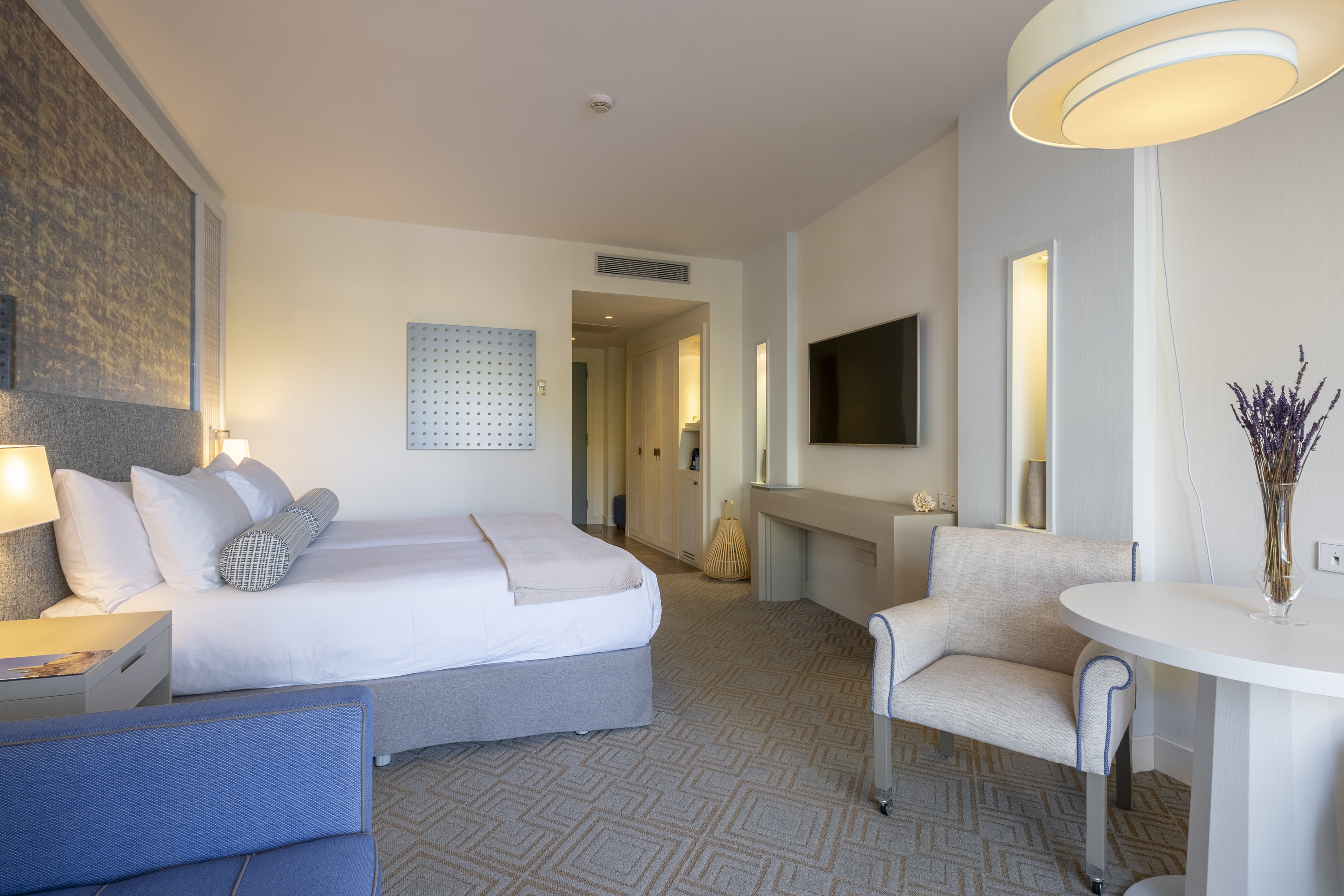 Double or Twin Deluxe