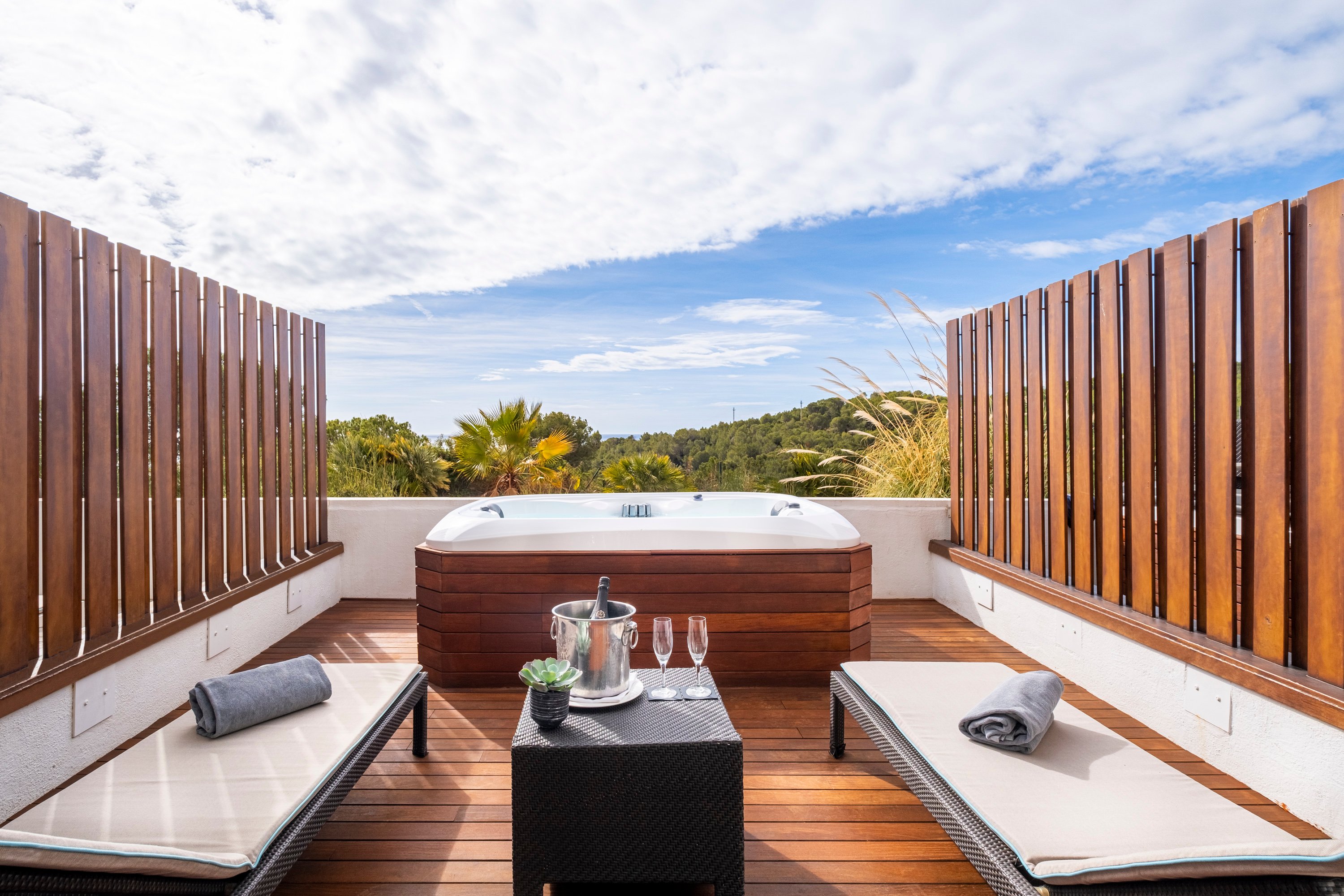 Double or Twin Deluxe with Views