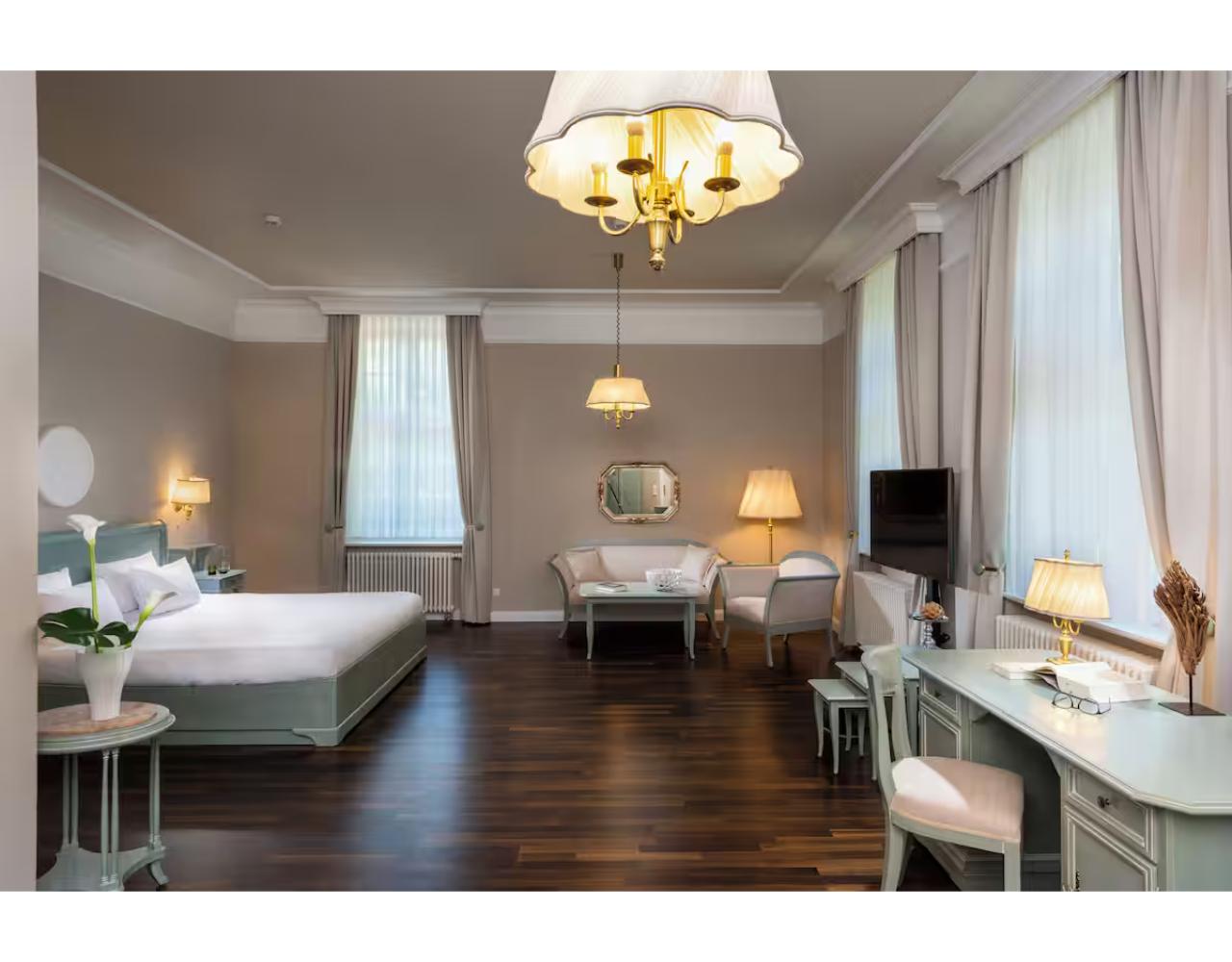 Suite Capacity 2