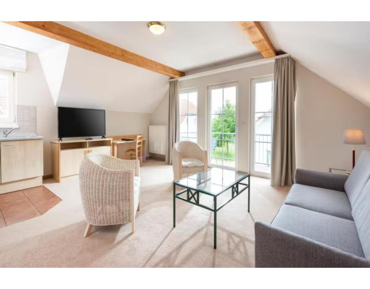 Suite Capacity 5 Two Bedrooms