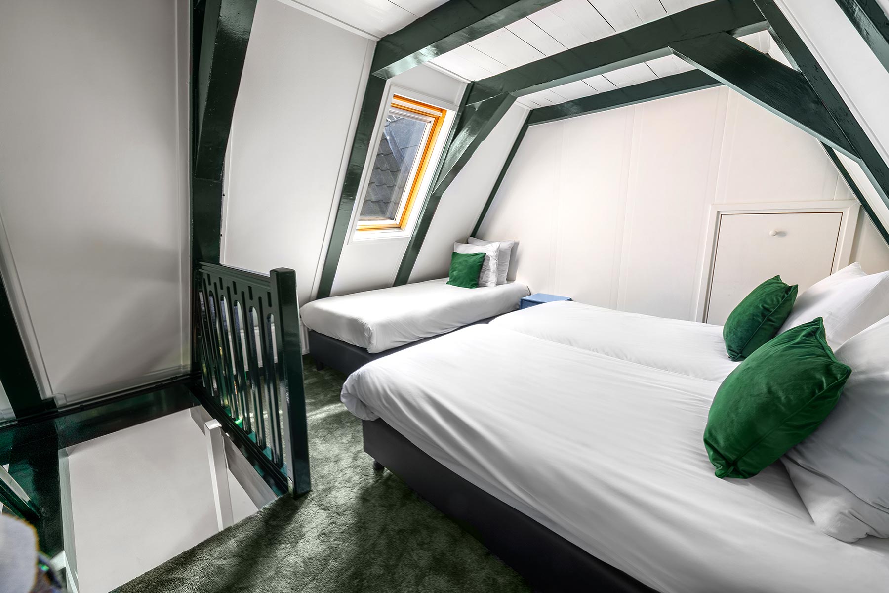 Family Room City View