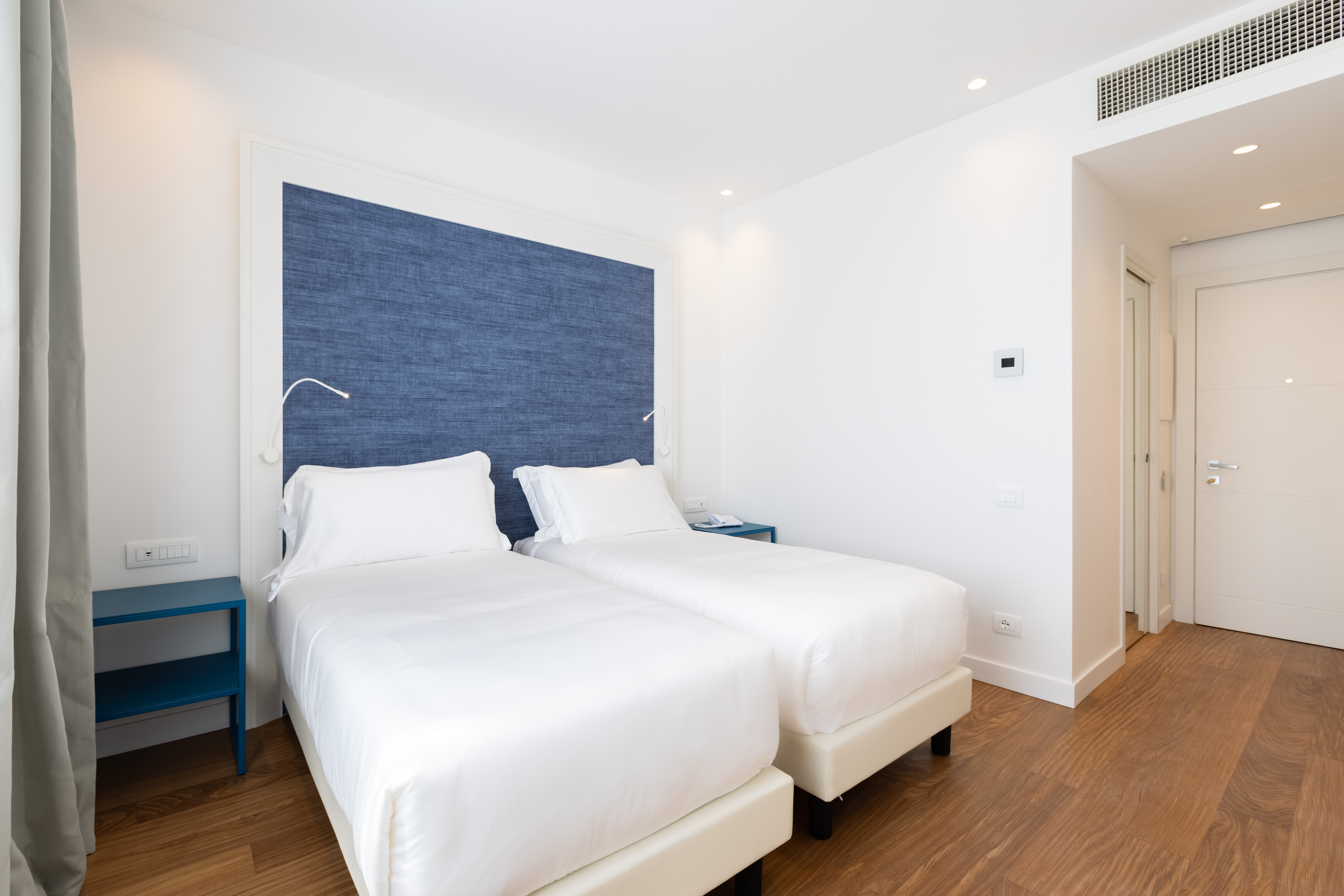 Double or Twin Superior