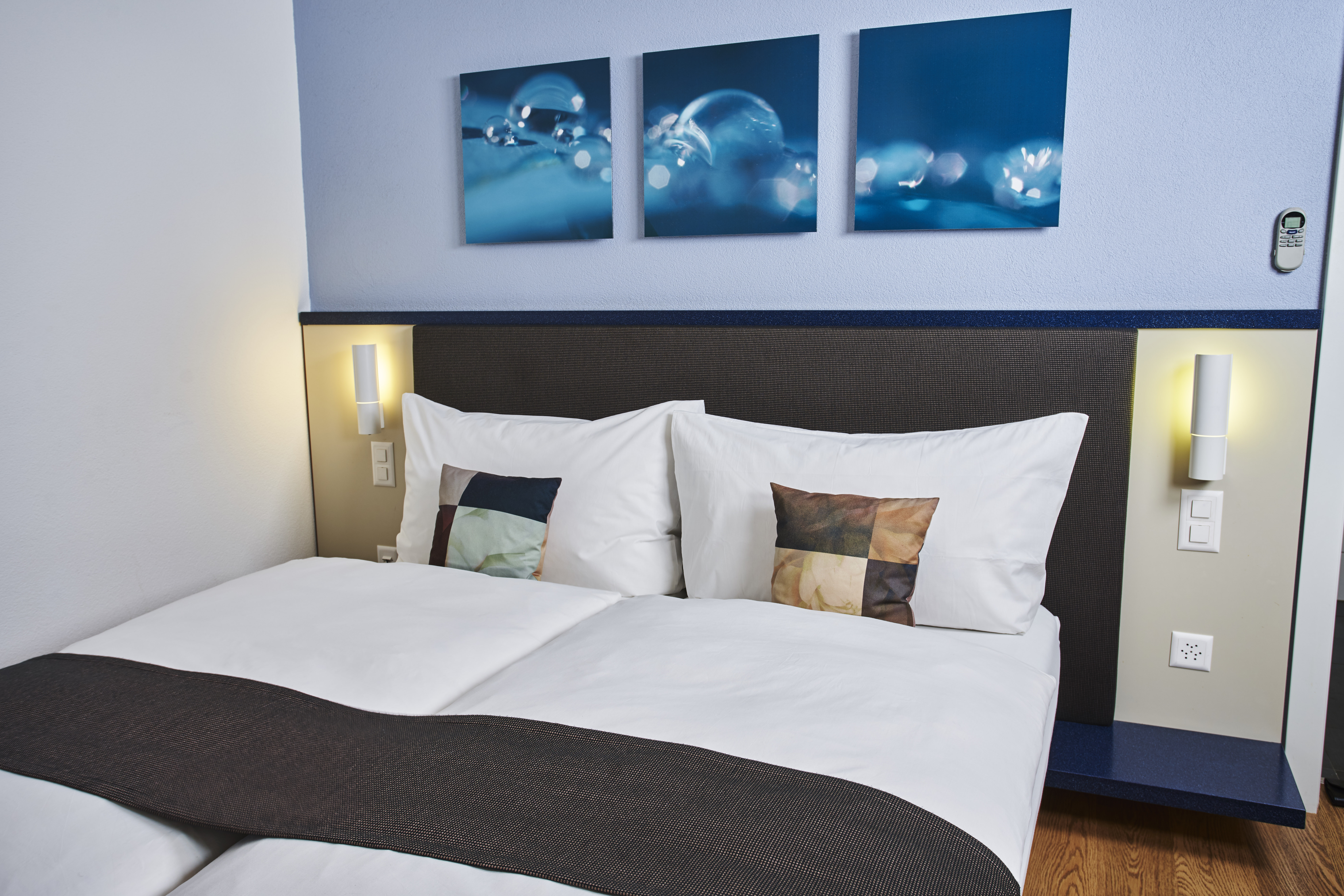 Double King Size Bed