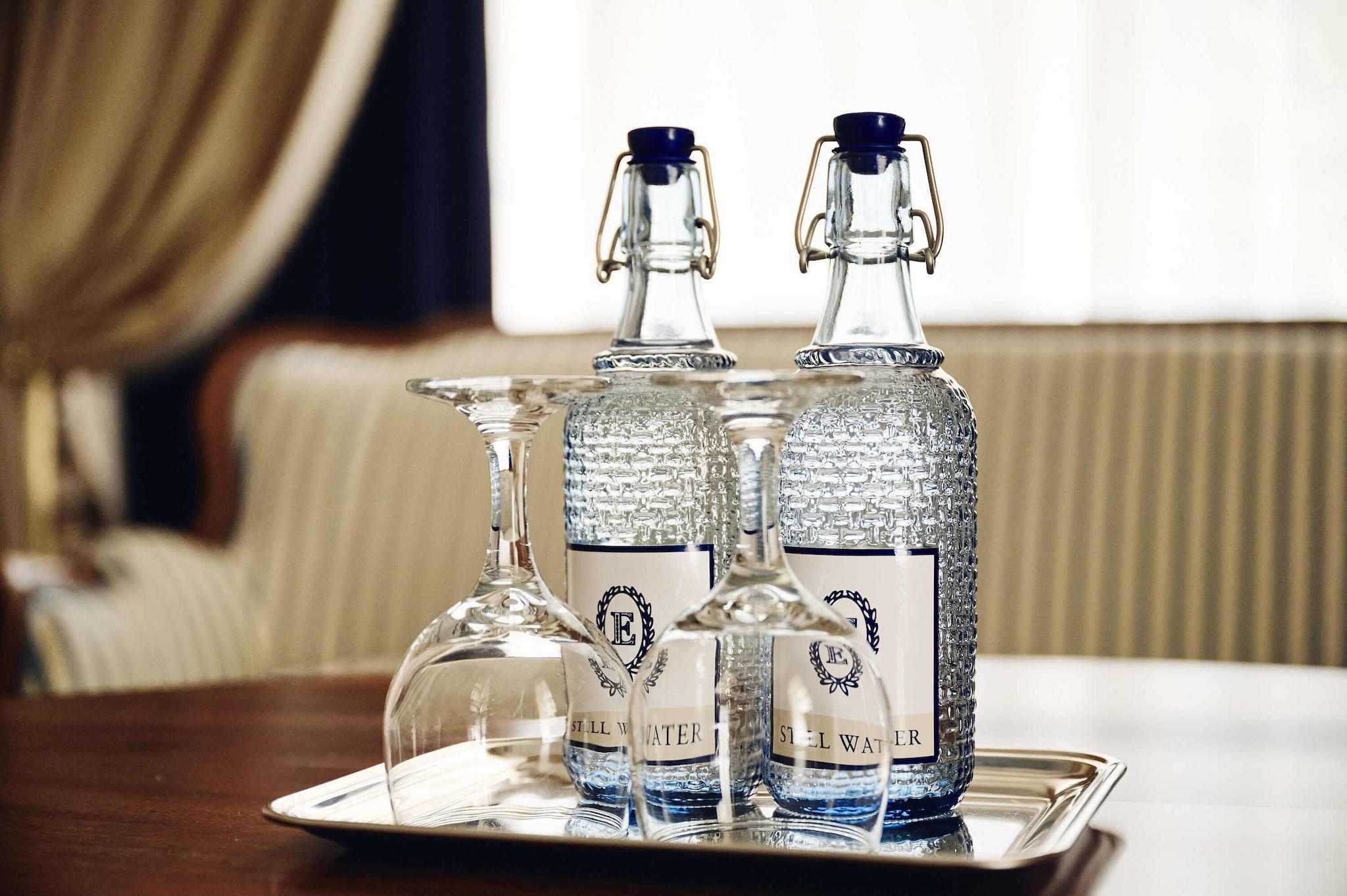 Double Queen Size Bed