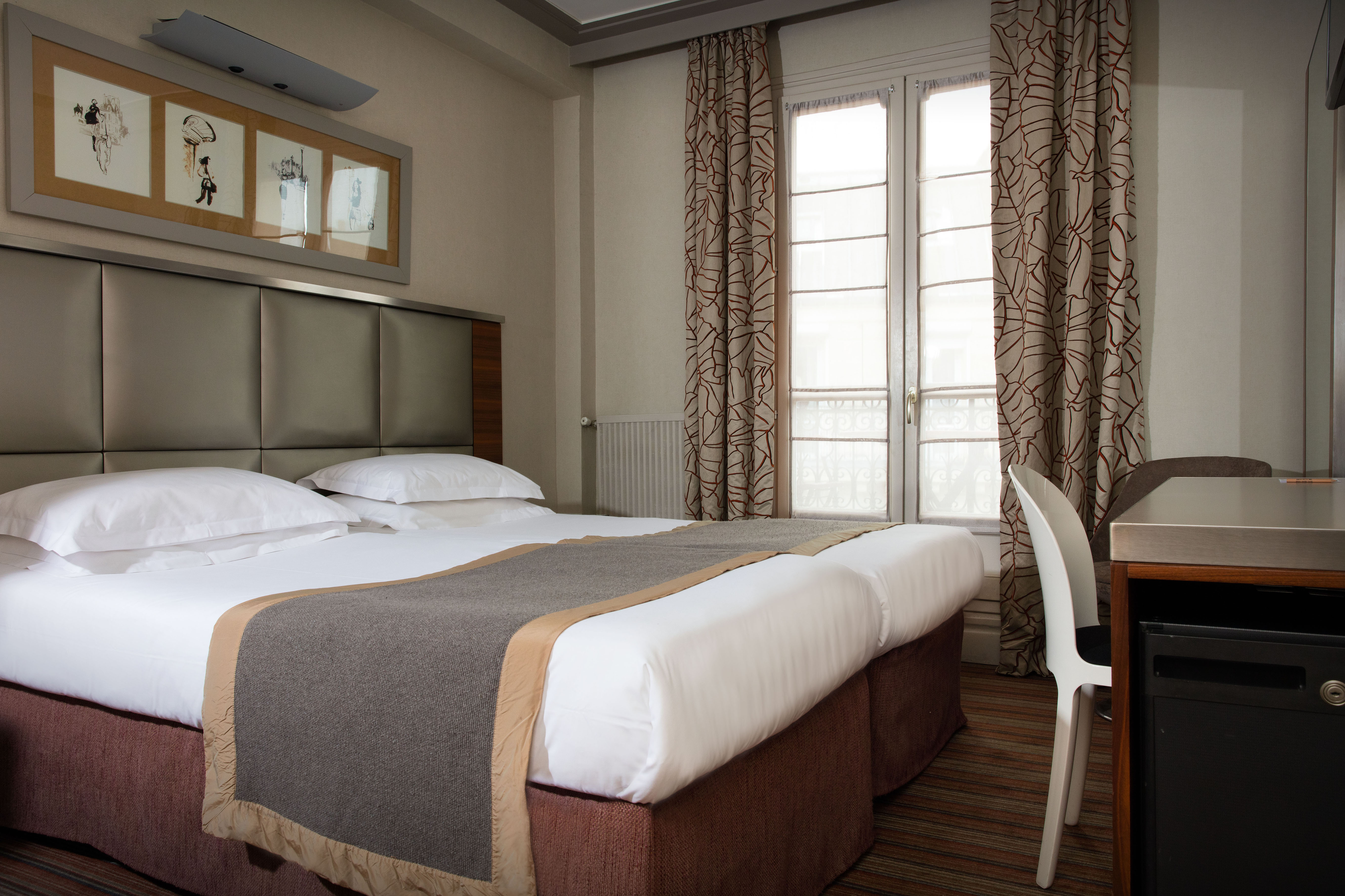 Double or Twin Standard