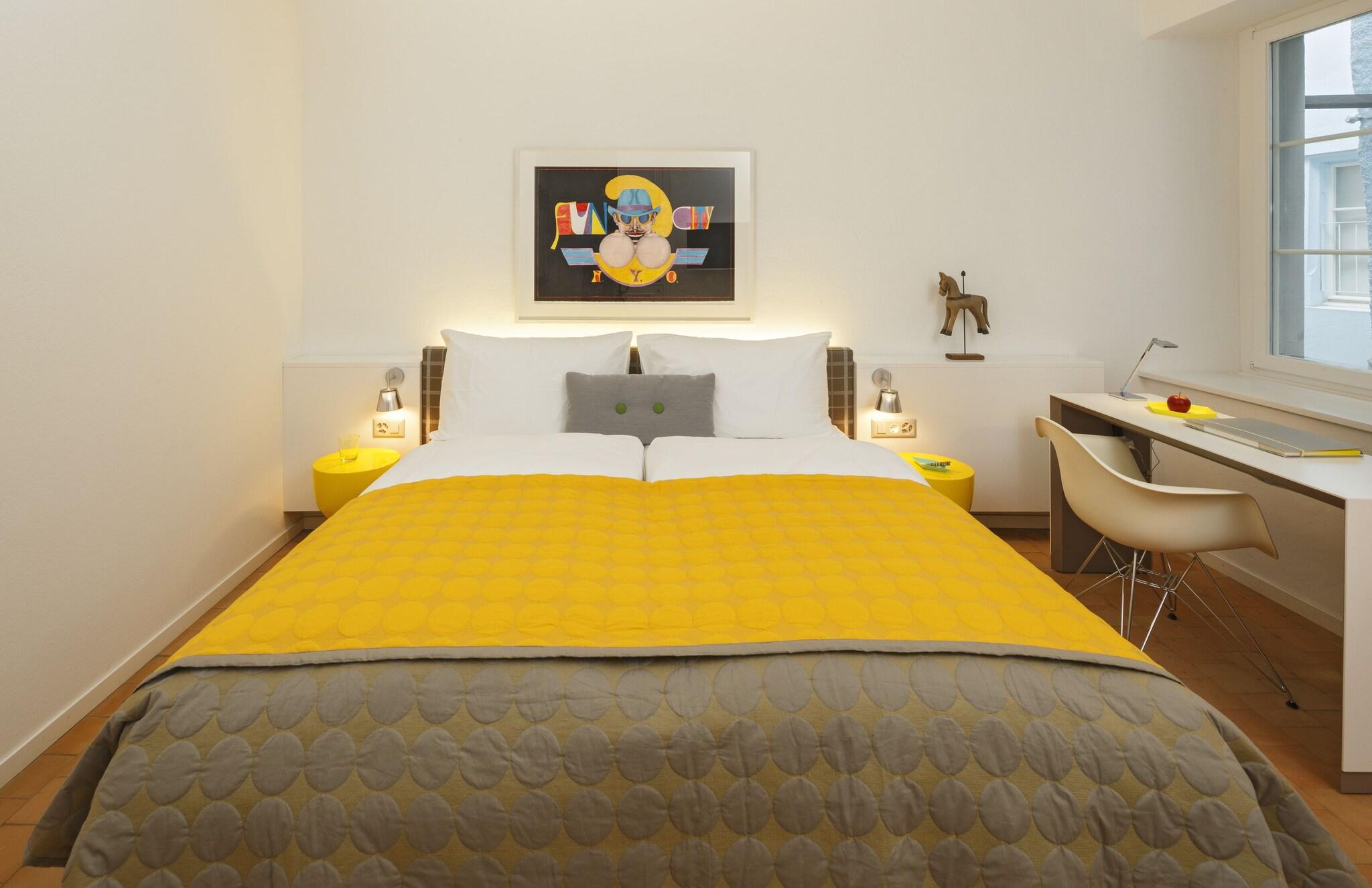 Double Queen Size Bed