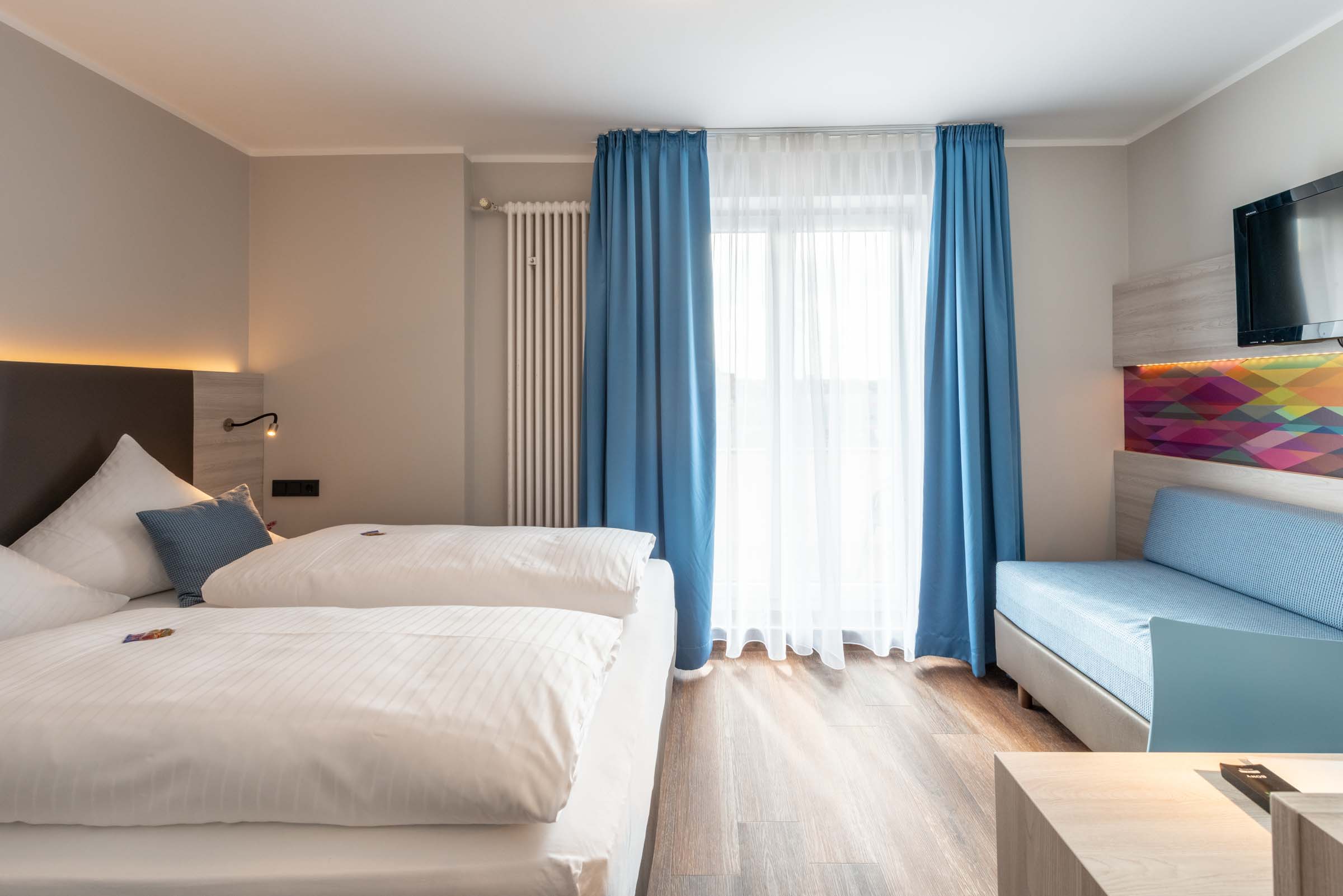 Double or Twin Standard