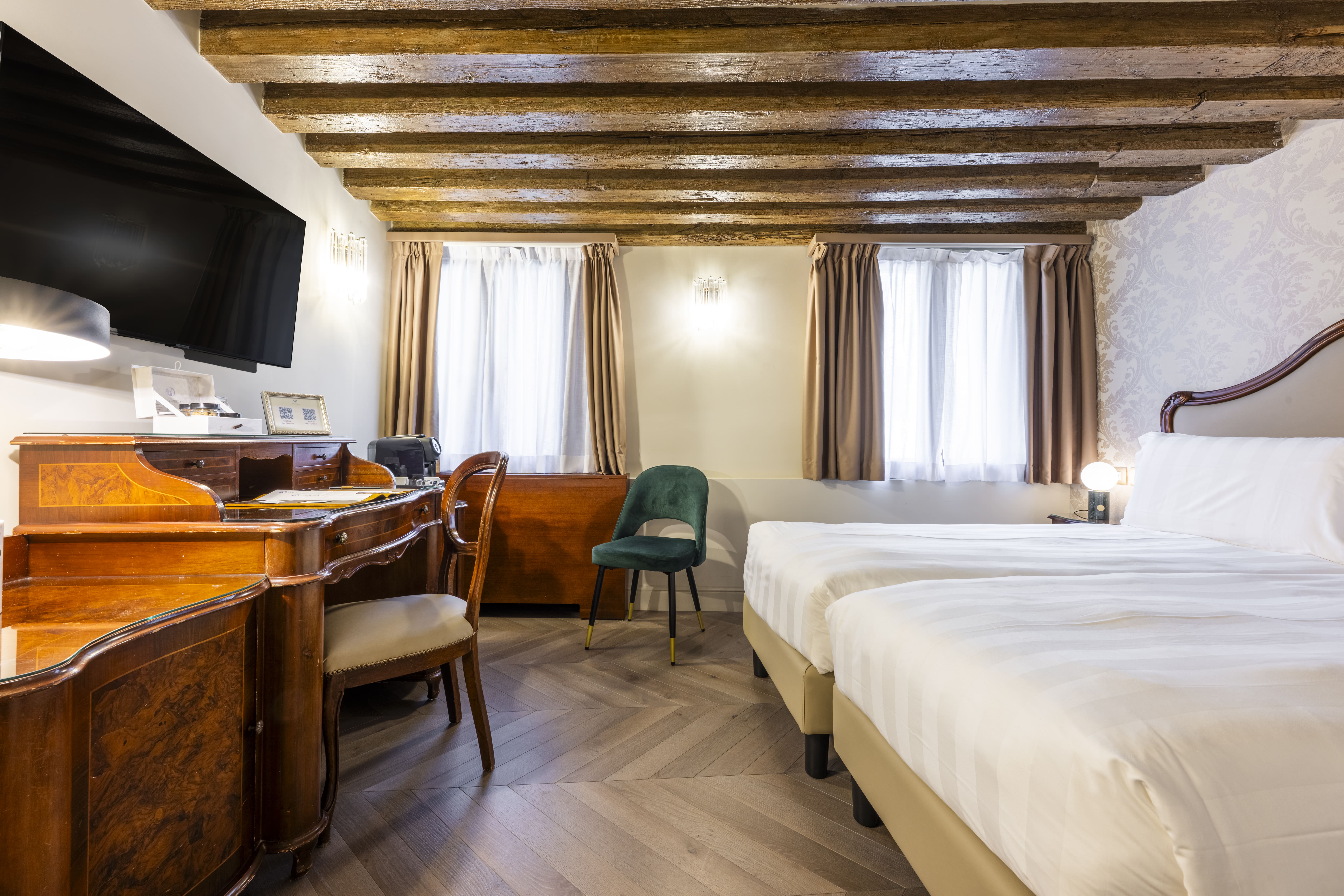 Double or Twin Deluxe Canal View