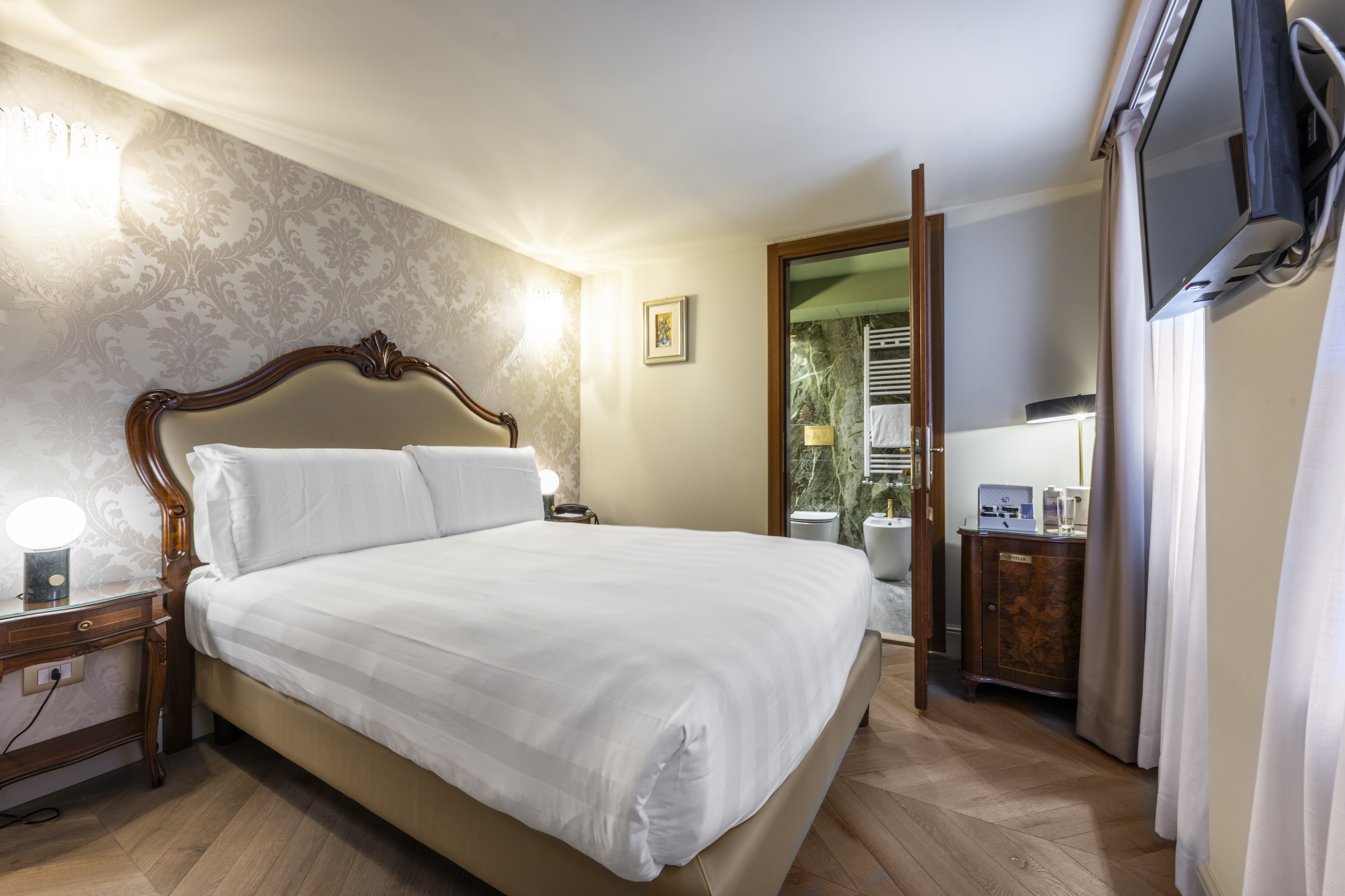 Double Single Classic