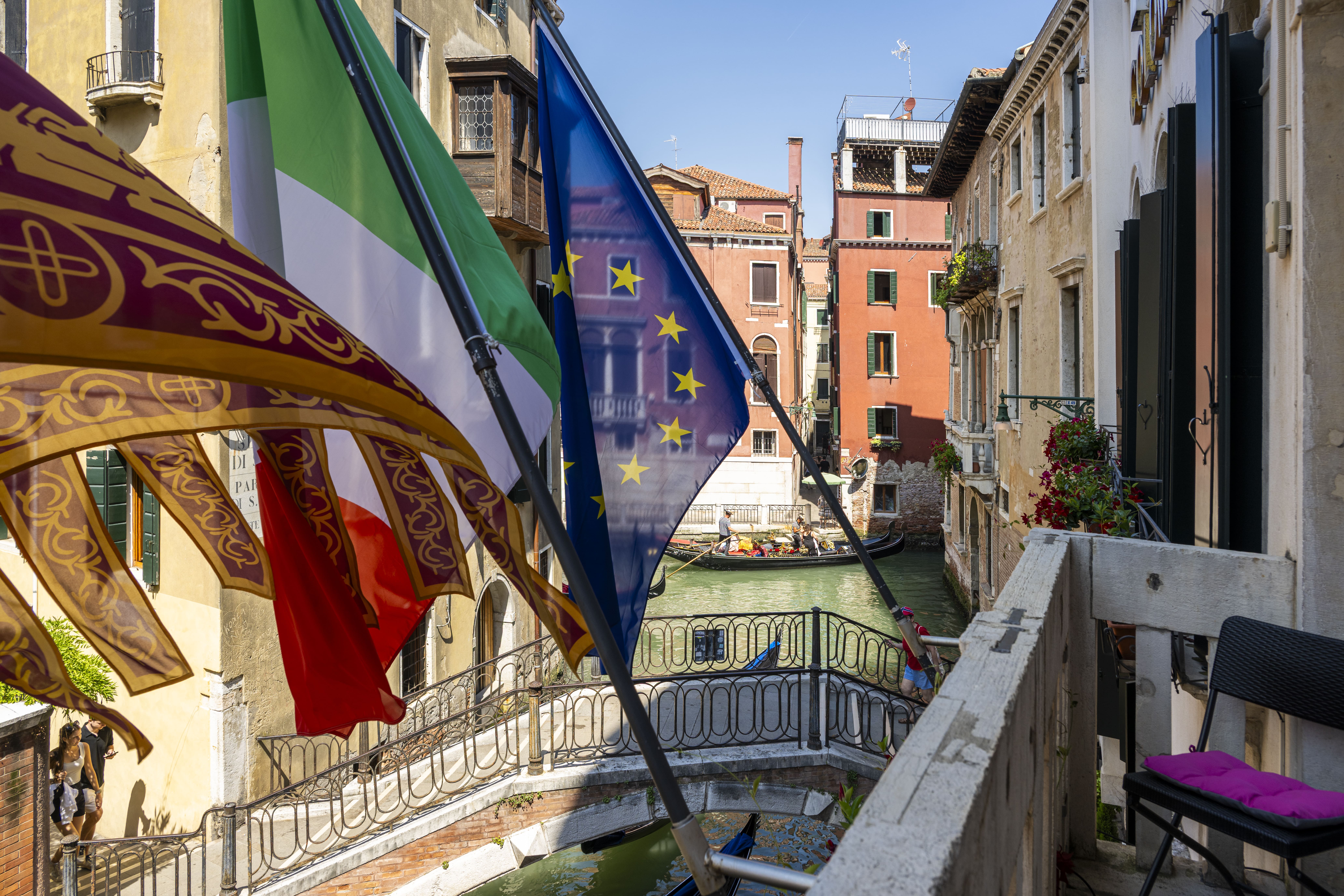 Junior Suite with Balcony with Views