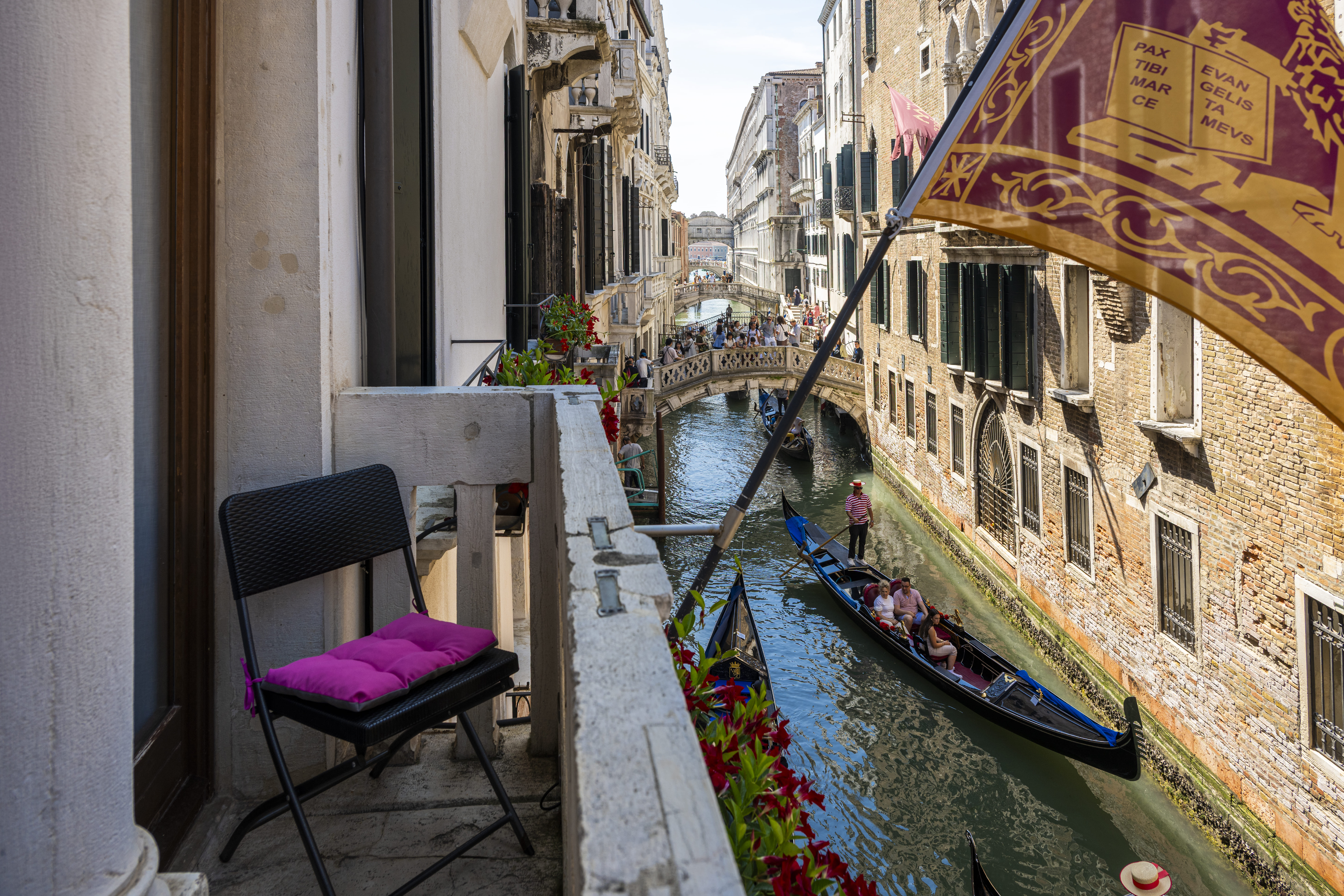 Junior Suite with Balcony with Views