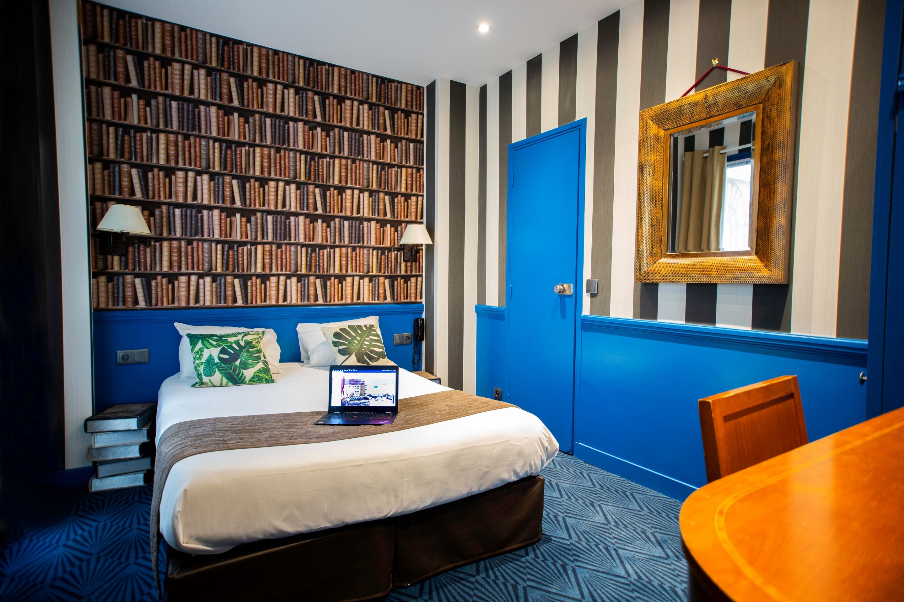 Double or Twin Standard