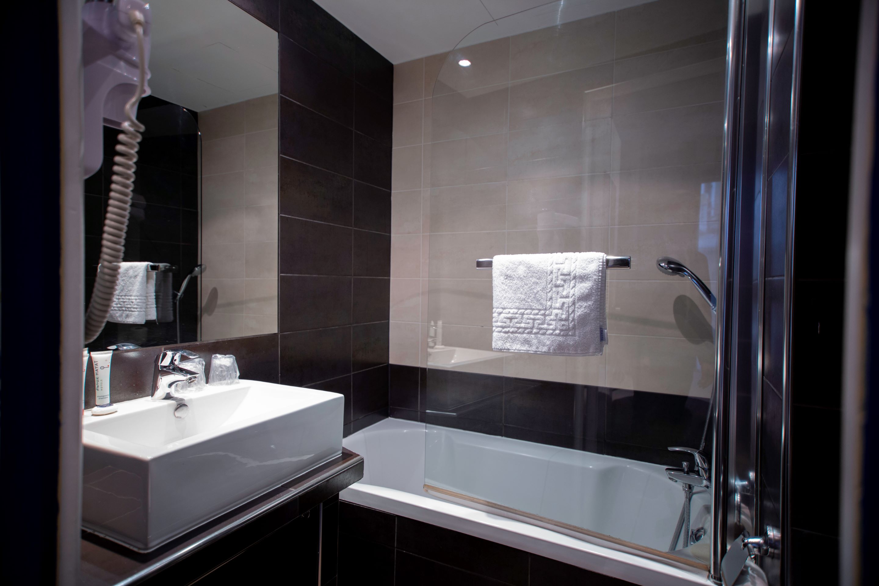 Double or Twin Standard