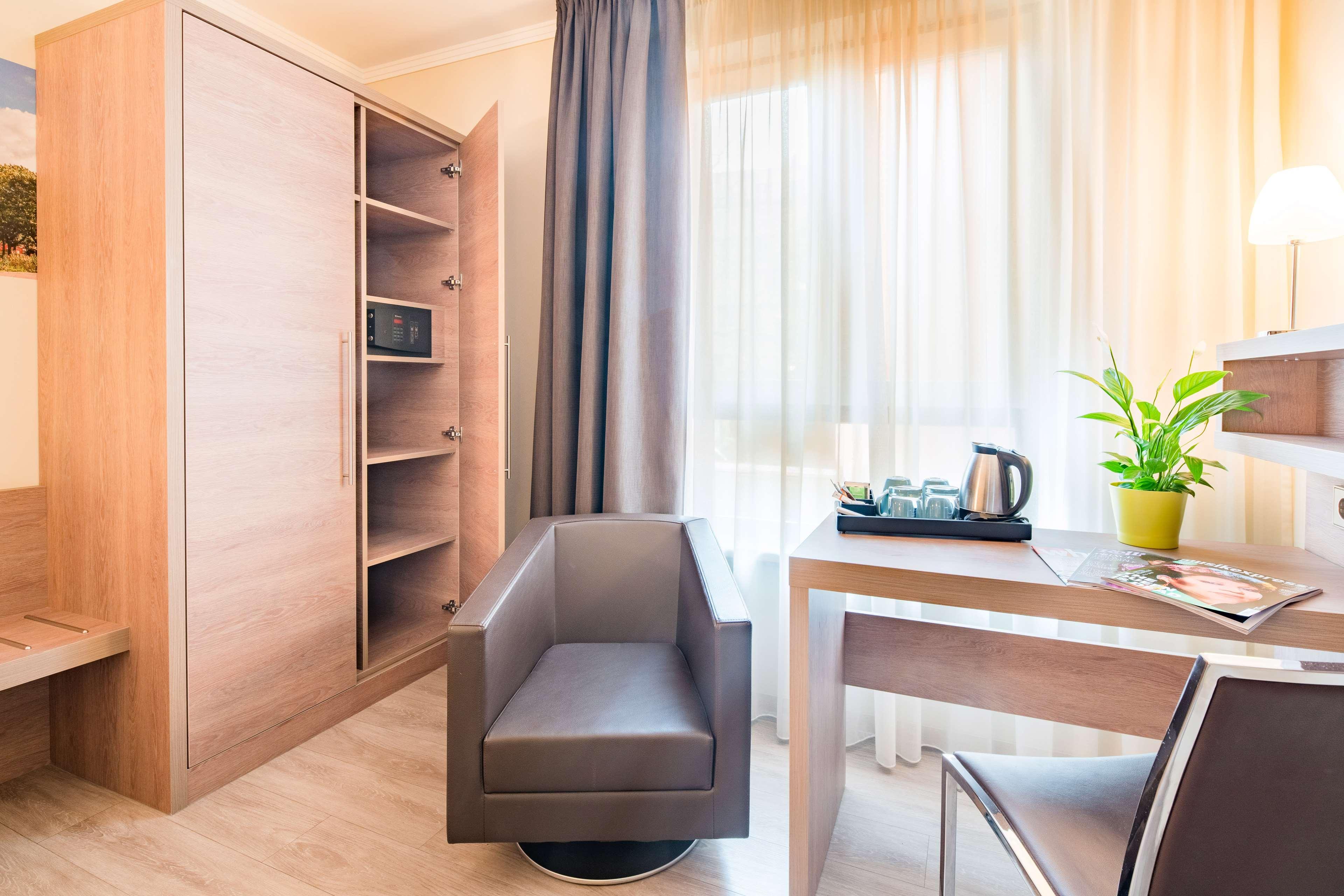 Triple with Double Bed