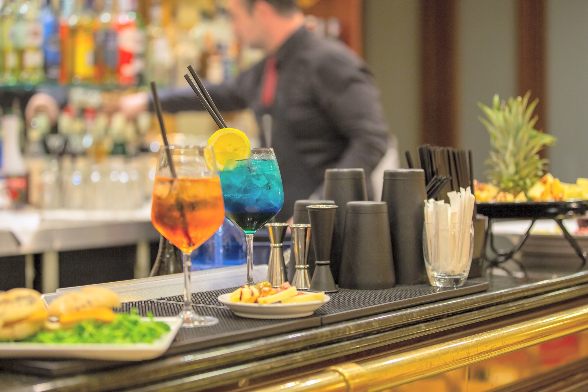 Bar