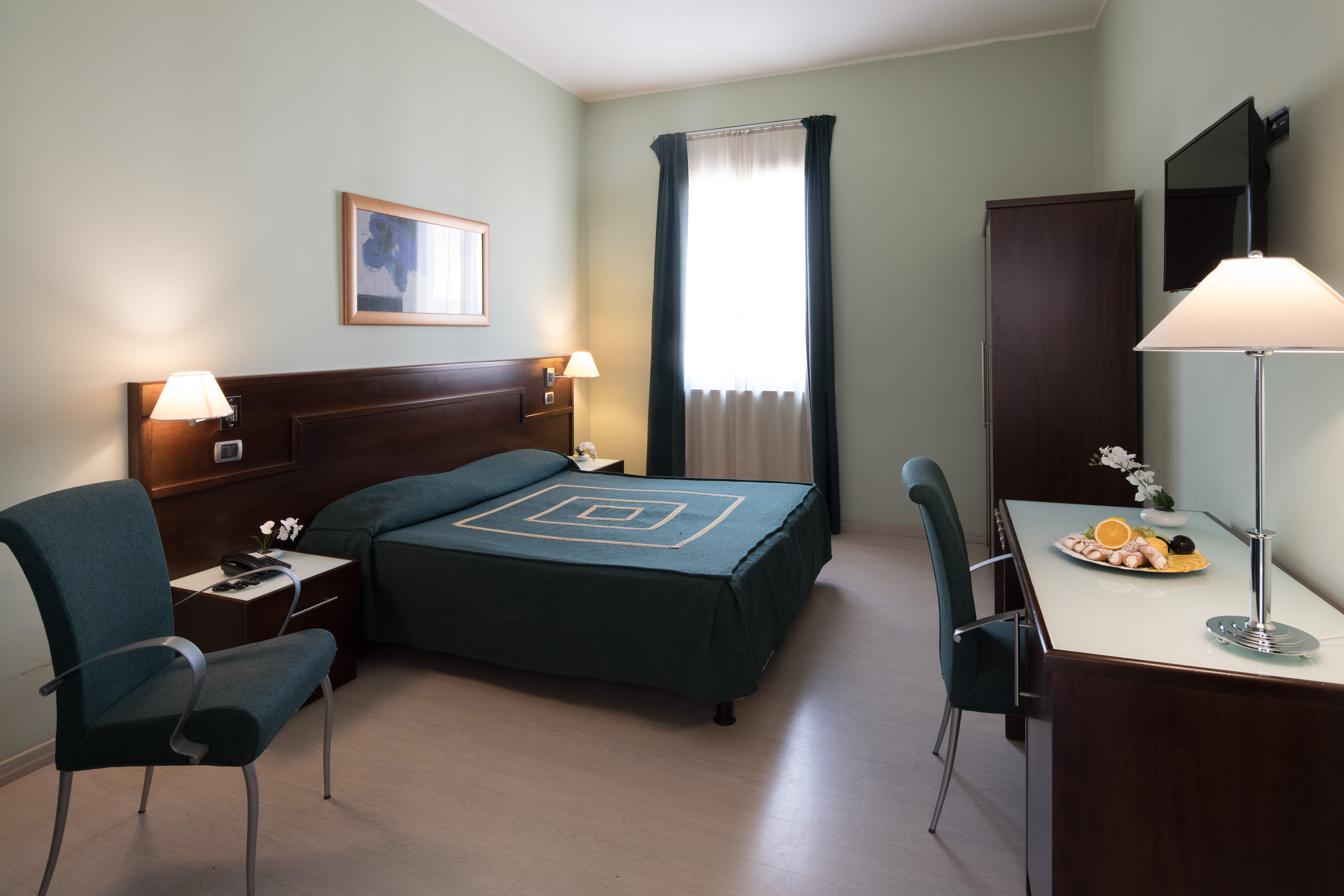 Double or Twin Superior