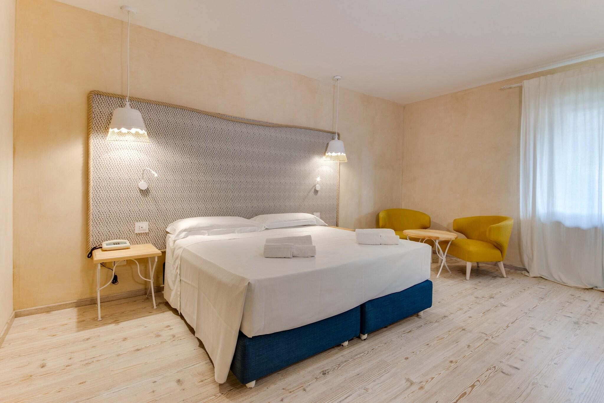 Double Queen Size Bed